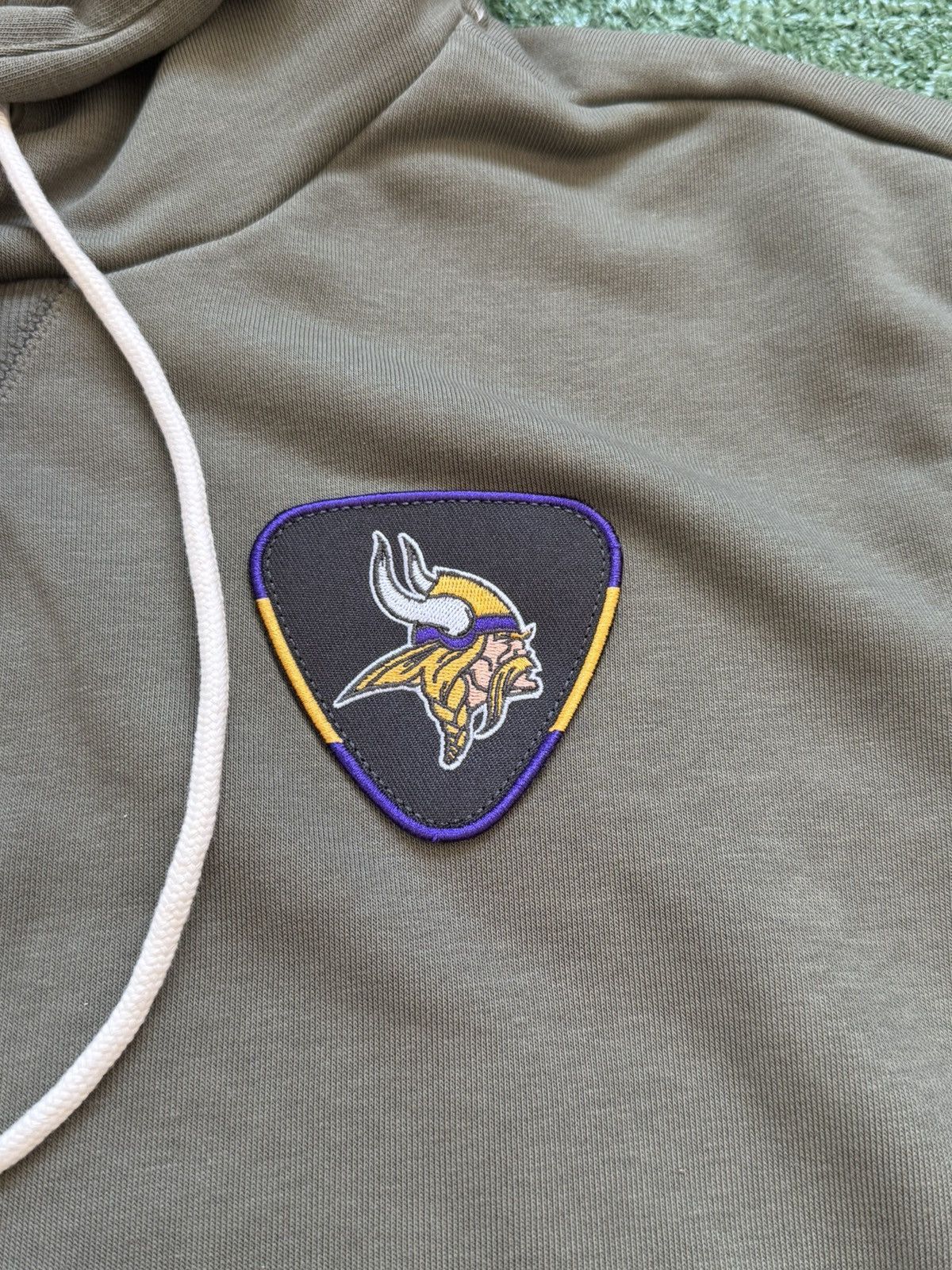 Nike Nike Minnesota Vikings 2025 Salute to Service Hoodie Size US XXL / EU 58 / 5 - 4 Thumbnail