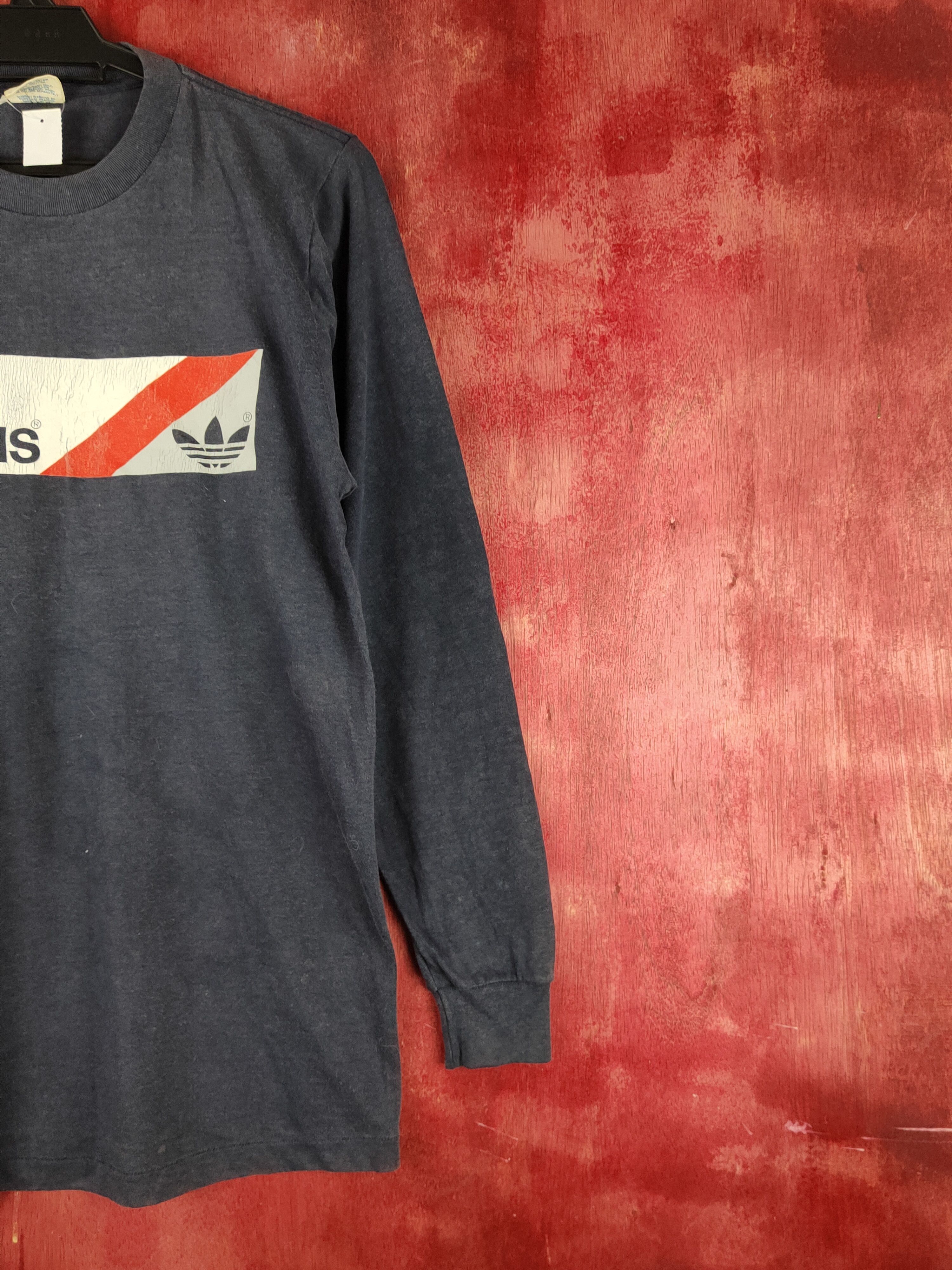 Adidas Adidas vintage made in usa Faded Long Sleeve T-Shirts #S2233 Size US M / EU 48-50 / 2 - 6 Thumbnail