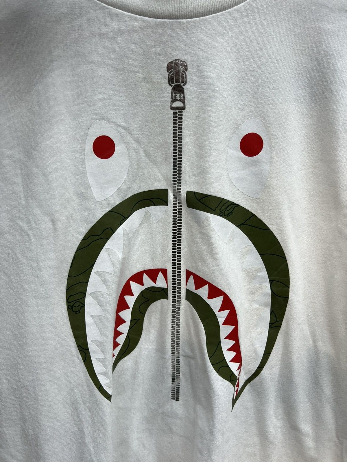Bape Bape 1st Camo Shark Tee Size US M / EU 48-50 / 2 - 3 Thumbnail