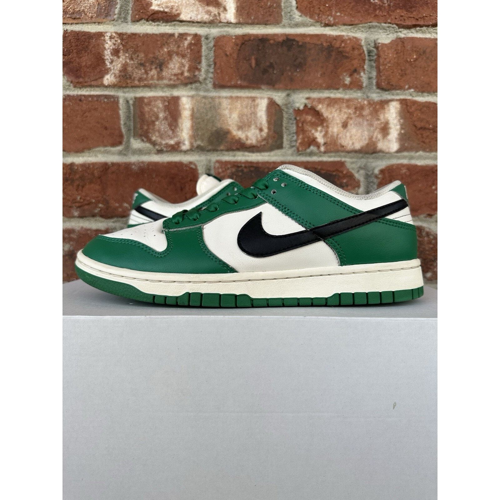 Nike Nike Dunk Low SE Lottery Pack - Malachite - Size 8 Size US 8 / EU 41 - 1 Thumbnail