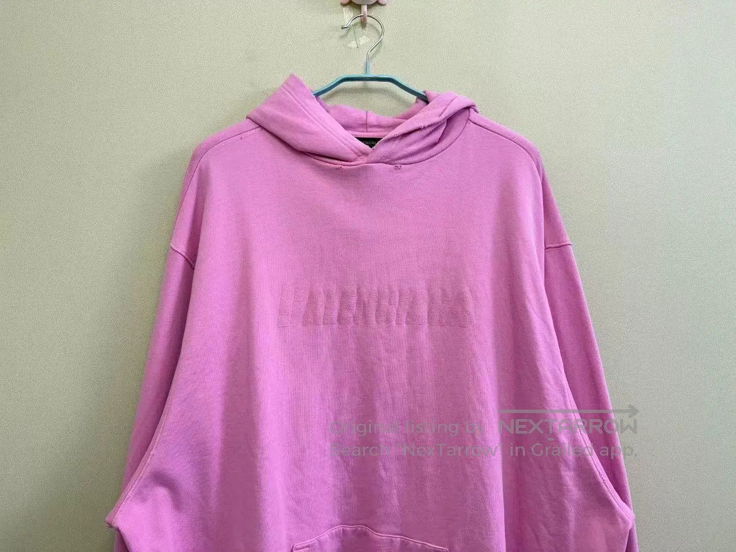 Balenciaga BALENCIAGA Pink Distressed Letter Hoodie. Size S / US 4 / IT 40 - 2 Thumbnail