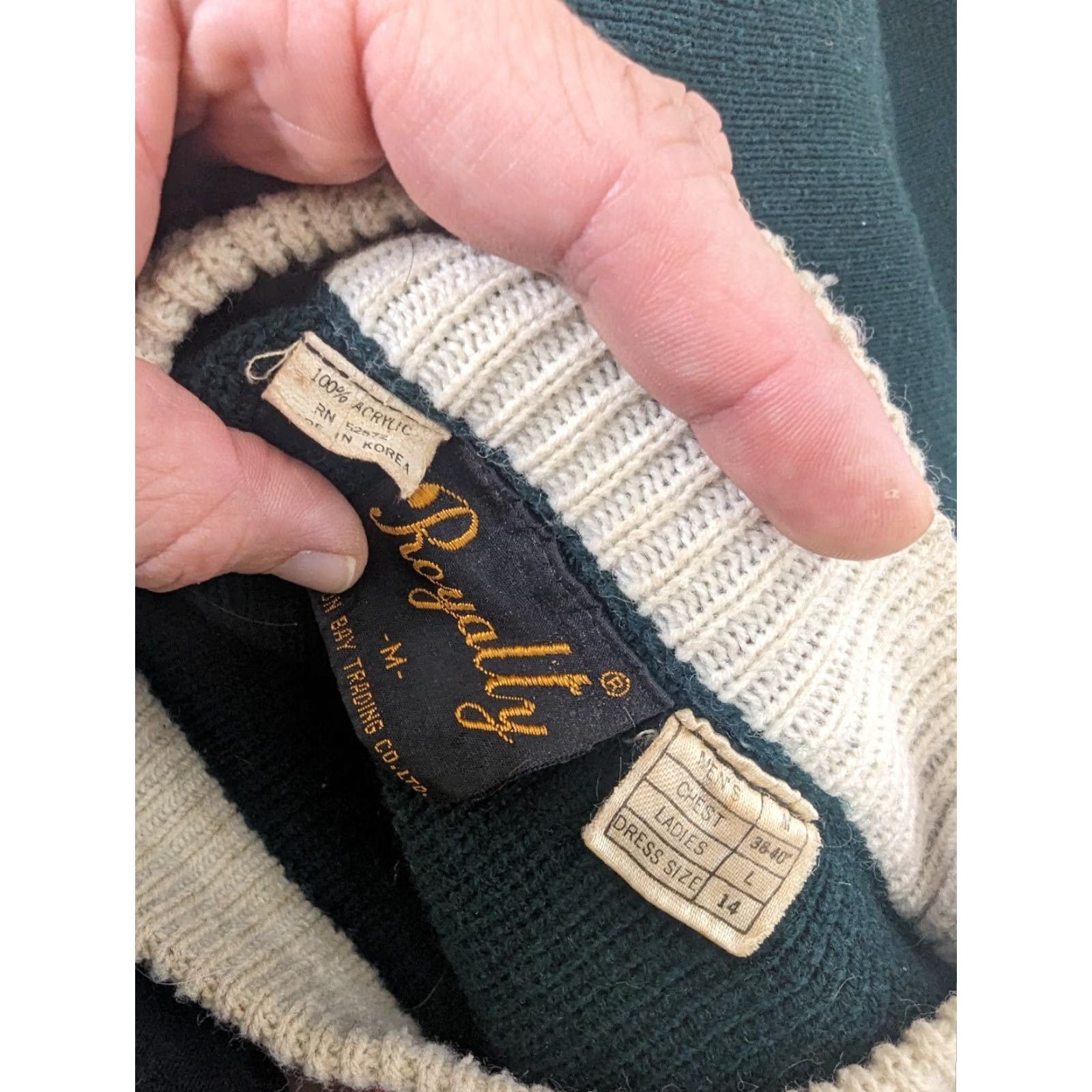 Vintage VINTAGE Royalty Striped Sweater Mens M Green Raglan 80s Pullover Lined Acrylic Fleece Sports Size US M / EU 48-50 / 2 - 3 Thumbnail