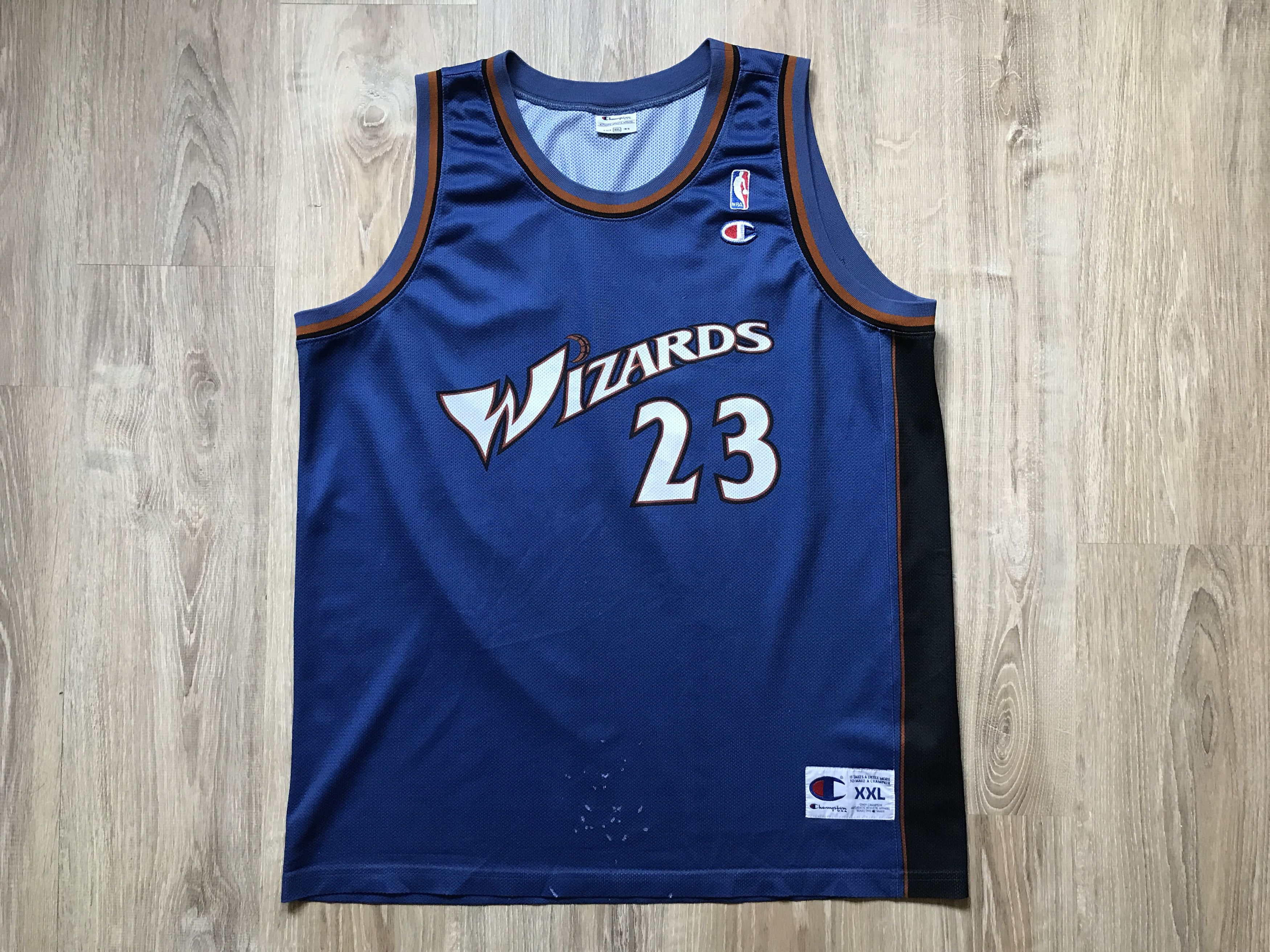 2001-02 Washington Wizards Jordan #23 Champion Jersey (Away) M