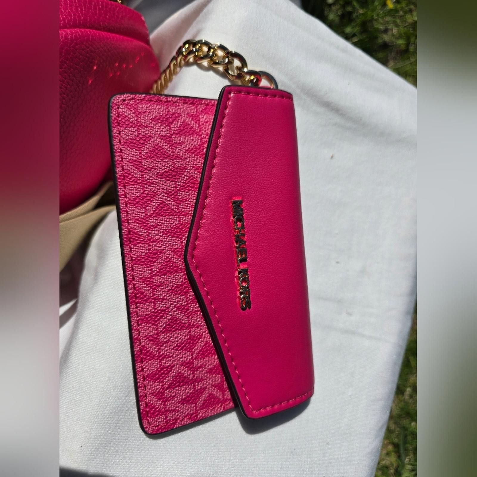 Michael Kors Michael Kors Pink Maisie Large Pebbled 2-in-1 Sling Pack Size ONE SIZE - 9 Thumbnail