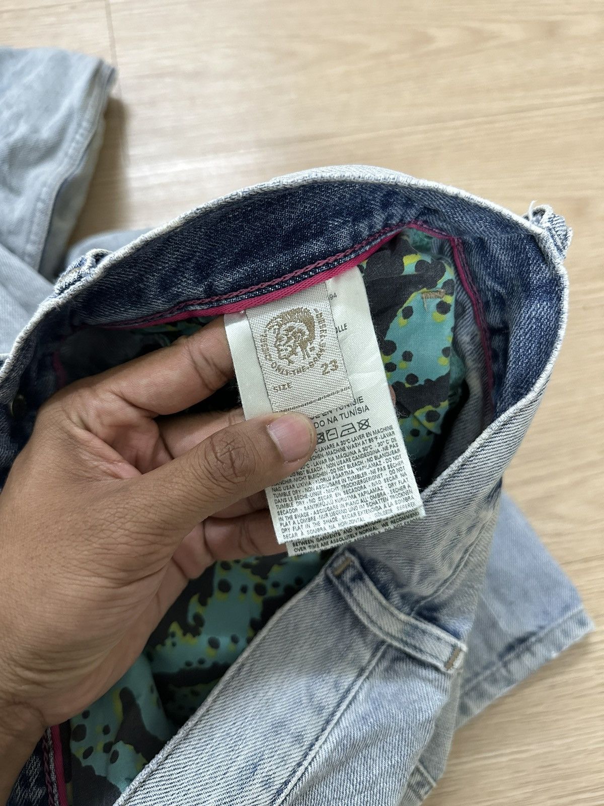 Designer × Diesel Vintage Y2K Diesel Regular Straight High Waist Baggy Jeans Size 23" - 10 Thumbnail