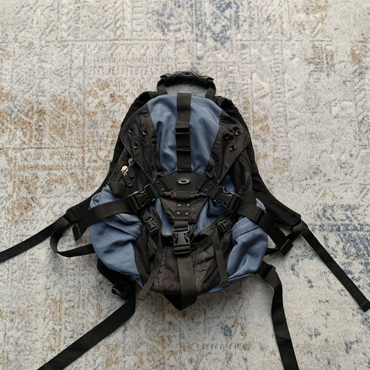 Japanese Brand × Oakley Oakley icon 2.0 backpack | Grailed