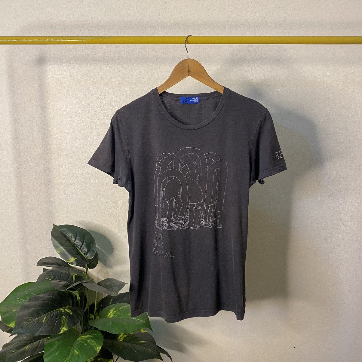 Beams Plus × Japanese Brand × Vintage Beams Fuji Rock Festival Official Tee Sunfaded Size US S / EU 44-46 / 1 - 1 Thumbnail