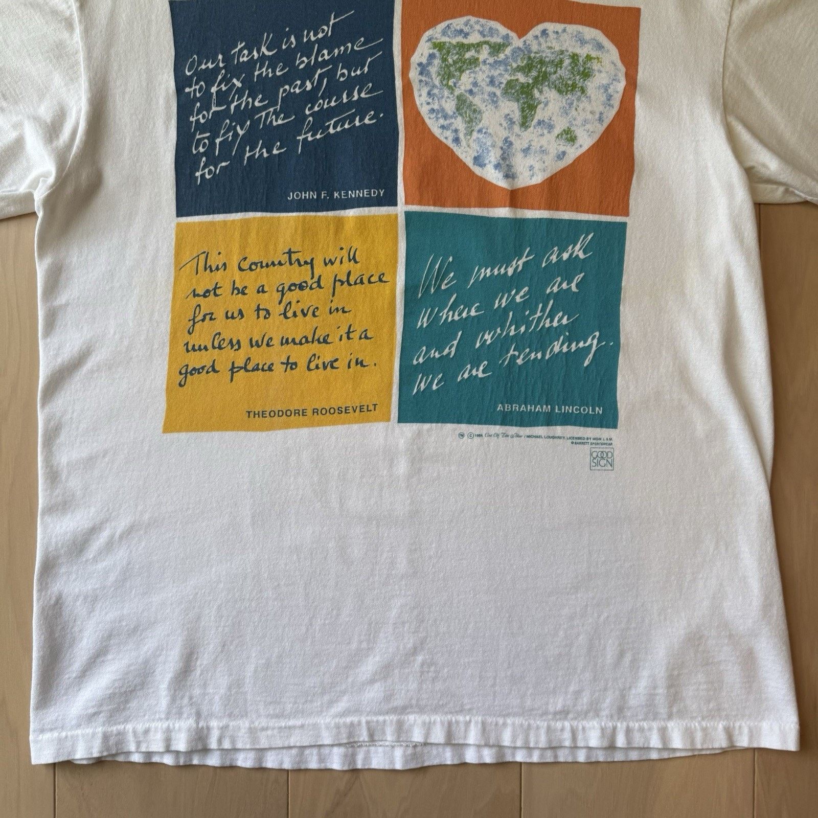 Vintage Vintage Earth Shirt Large White 90s Made in USA Peace Size US L / EU 52-54 / 3 - 4 Thumbnail
