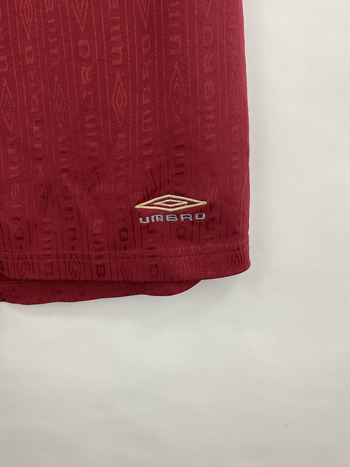 Umbro Vintage 90s Umbro Monogram Soccer Shorts Rare Retro Hype Y2K Size US 34 / EU 50 - 3 Thumbnail