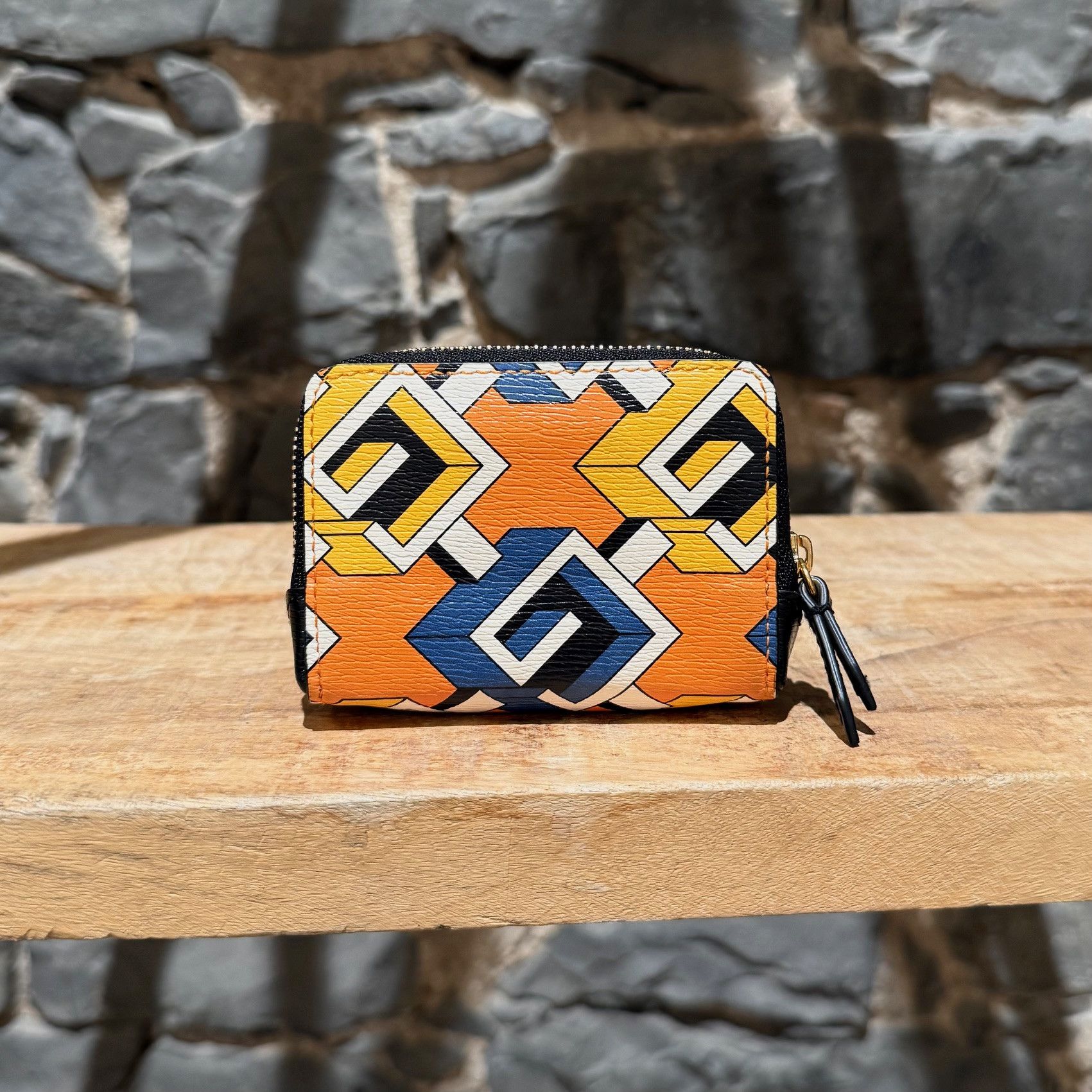 Gucci Gucci Geometric G Zip-Around Coin Purse Size ONE SIZE - 4 Thumbnail