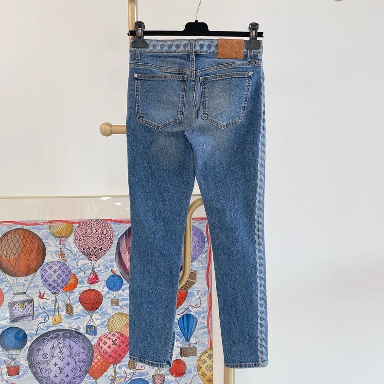 Chanel Chanel Blue jeans 2504-Nextarrow Size 42" / US 20 - 2 Thumbnail