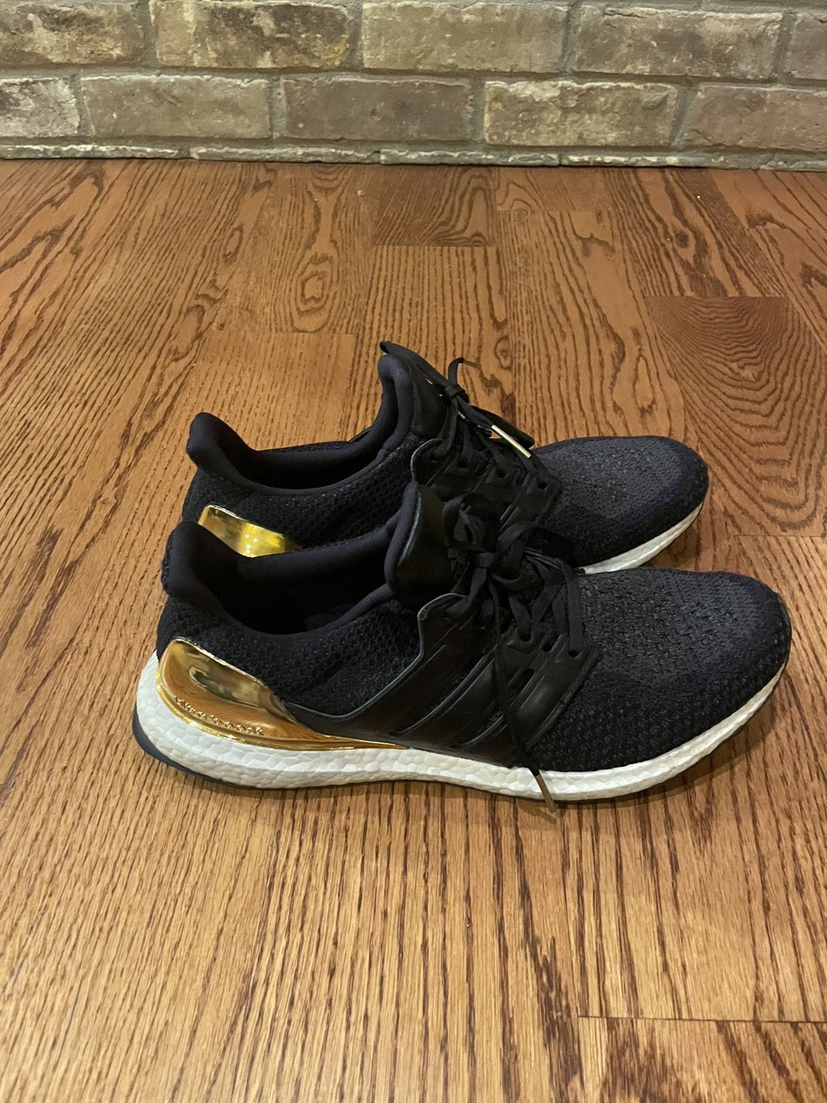 Adidas adidas Ultra Boost 2.0 Gold Medal (2018) Size US 11 / EU 44 - 3 Thumbnail