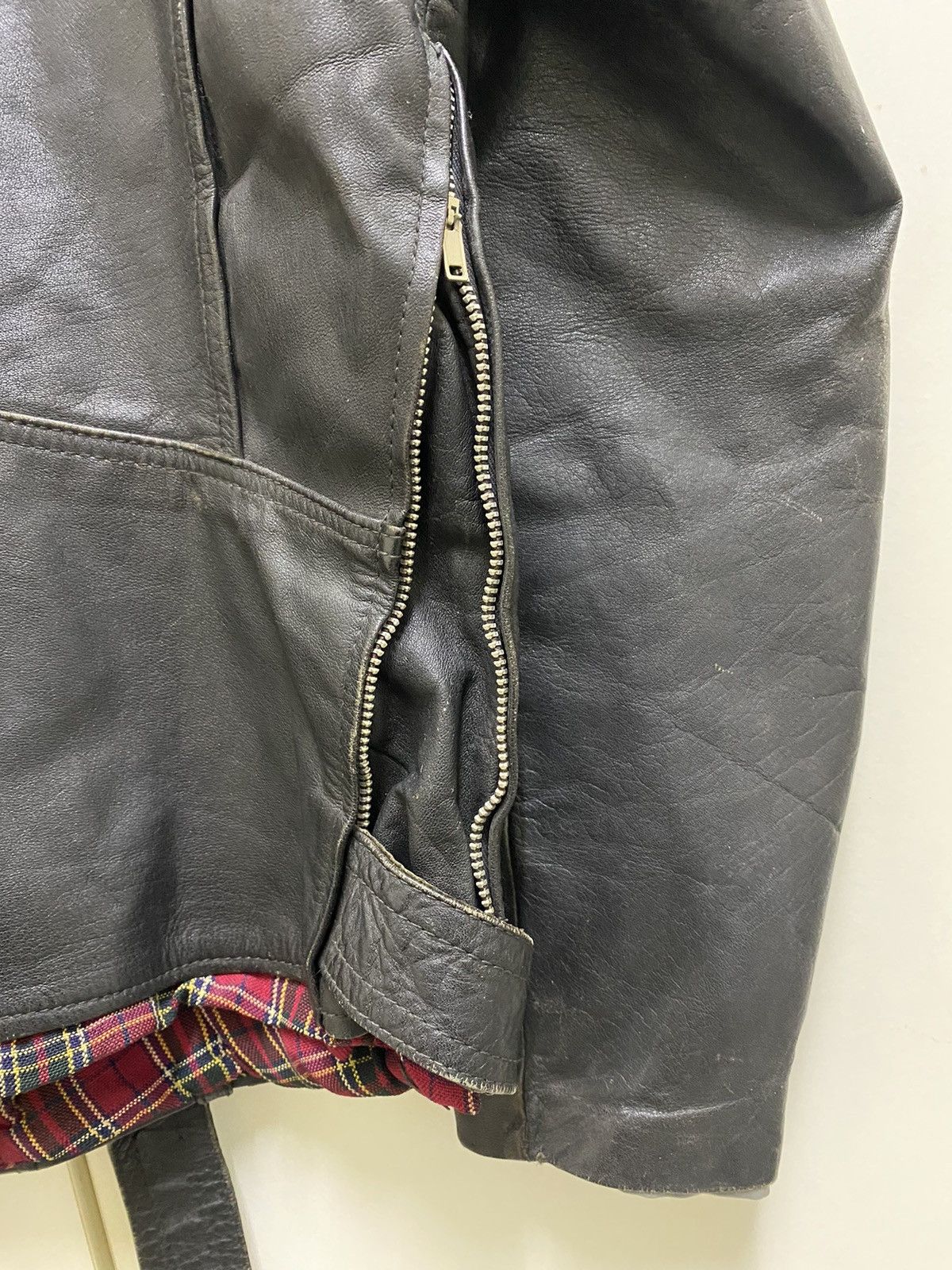 Designer × Japanese Brand MOTORCYCLE MATE / DOLPHIN (Original Leather Wear) Size US L / EU 52-54 / 3 - 22 Thumbnail