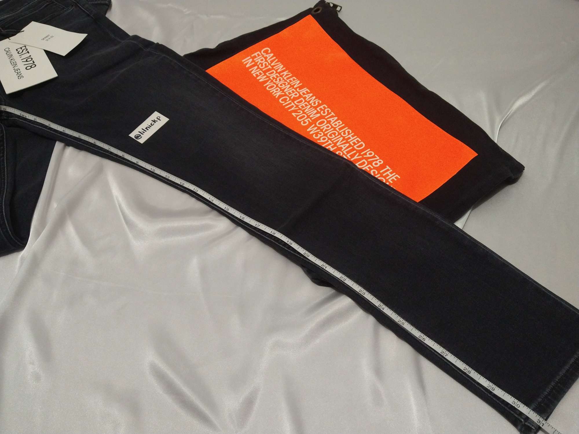 Calvin Klein 205W39NYC EST. 1978 Skinny Leg Comet Grey Jeans Size US 31 - 6 Thumbnail