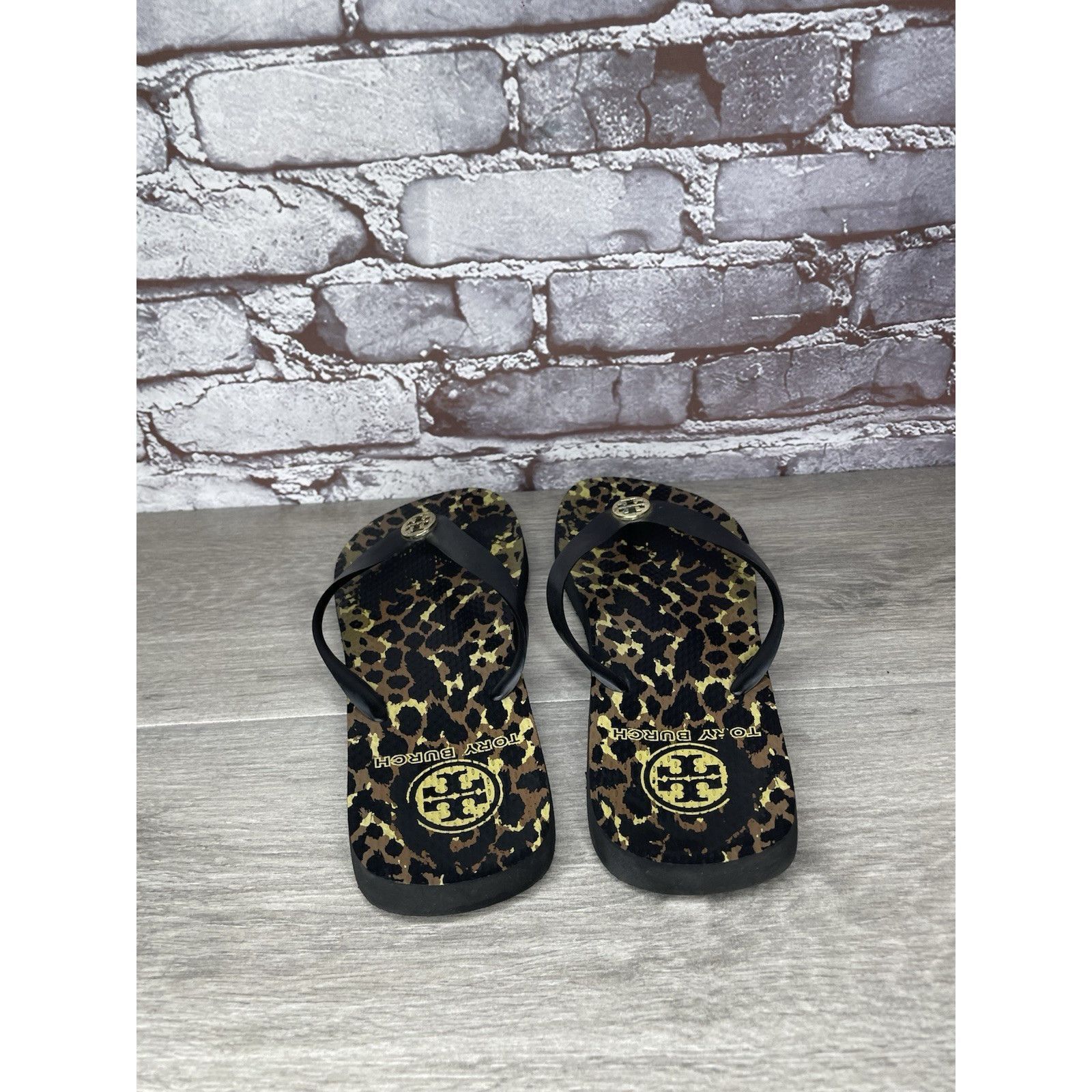 Tory Burch Tory Burch Animal Leopard Cheetah Print Black FlipFlops Sand Size US 9 / IT 39 - 12 Thumbnail