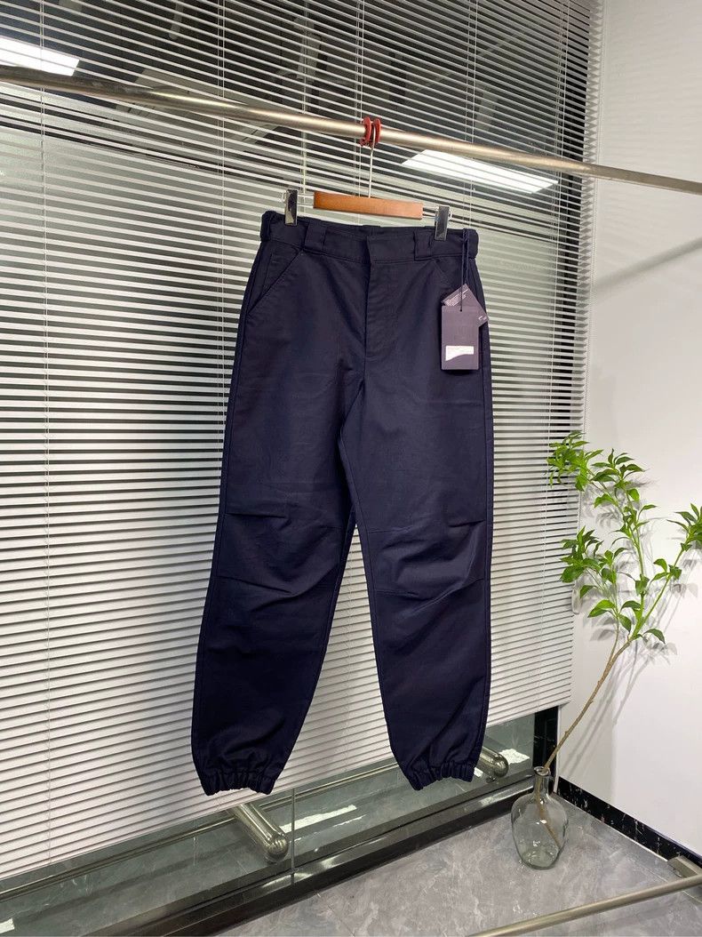 Prada Prada Casual trousers 2503-Nextarrow Size US 30 / EU 46 - 2 Thumbnail