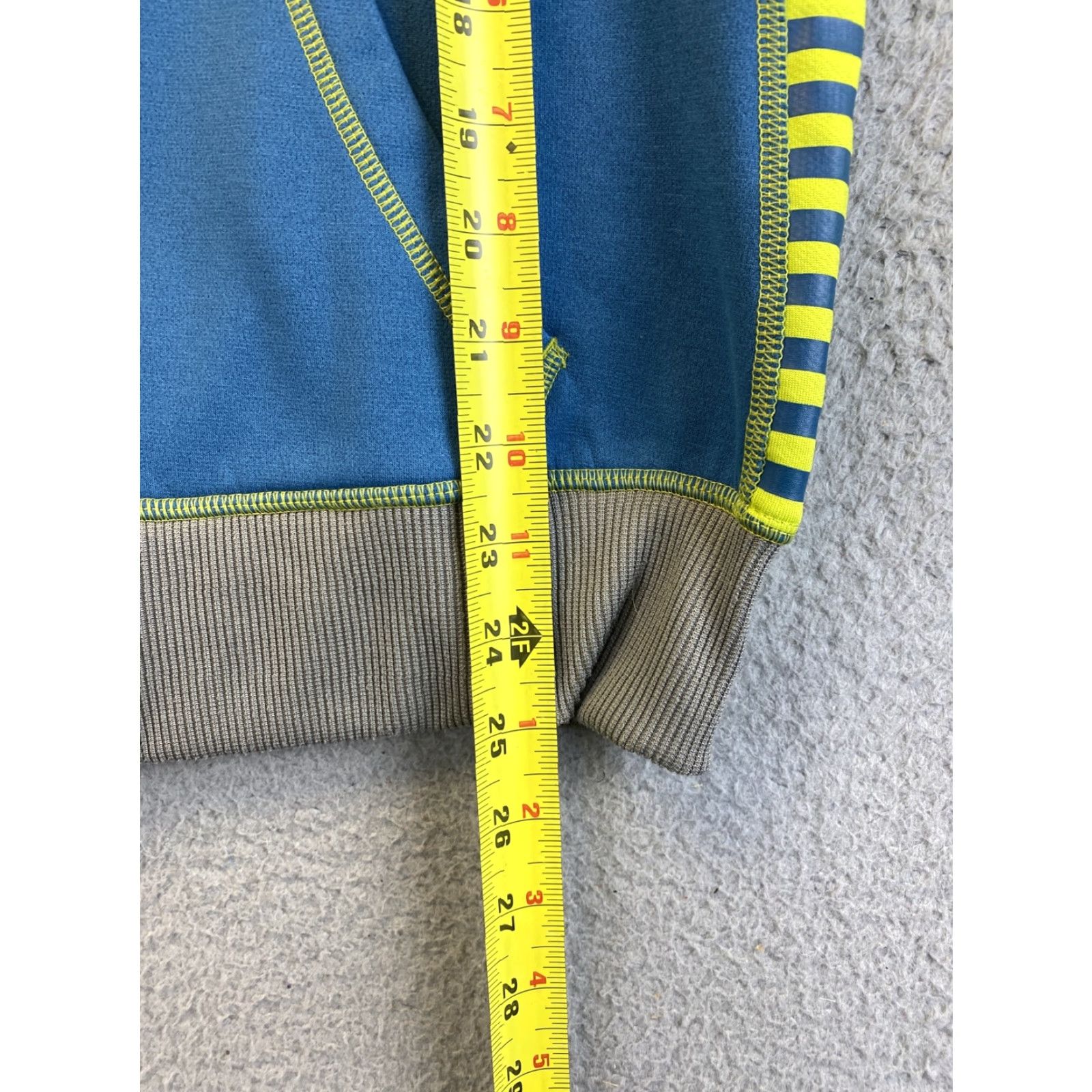Nike VINTAGE Nike Hoodie Women full zip Therma-FIT Swoosh Logo Neon Blue Size M 36-62 Sweatshirt Gym Activewear Size M / US 6-8 / IT 42-44 - 7 Thumbnail