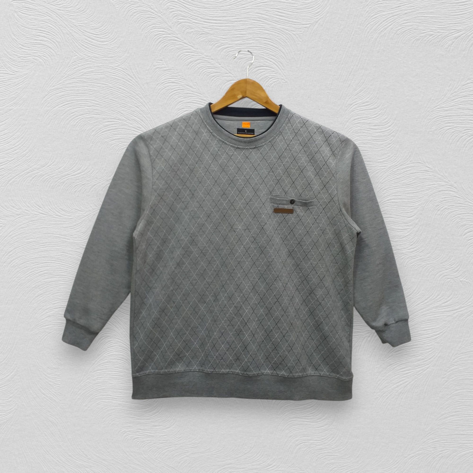 Valentino Vintage Claudio Valentino Paris Sweatshirt SW001 Size US M / EU 48-50 / 2 - 1 Thumbnail