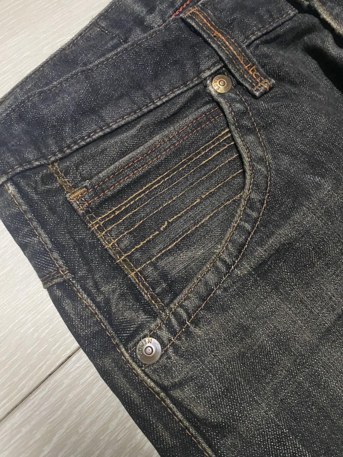 Edwin Edwin exclusive Vintage Black Denim Tears Loose Jeans Size US 33 - 10 Thumbnail