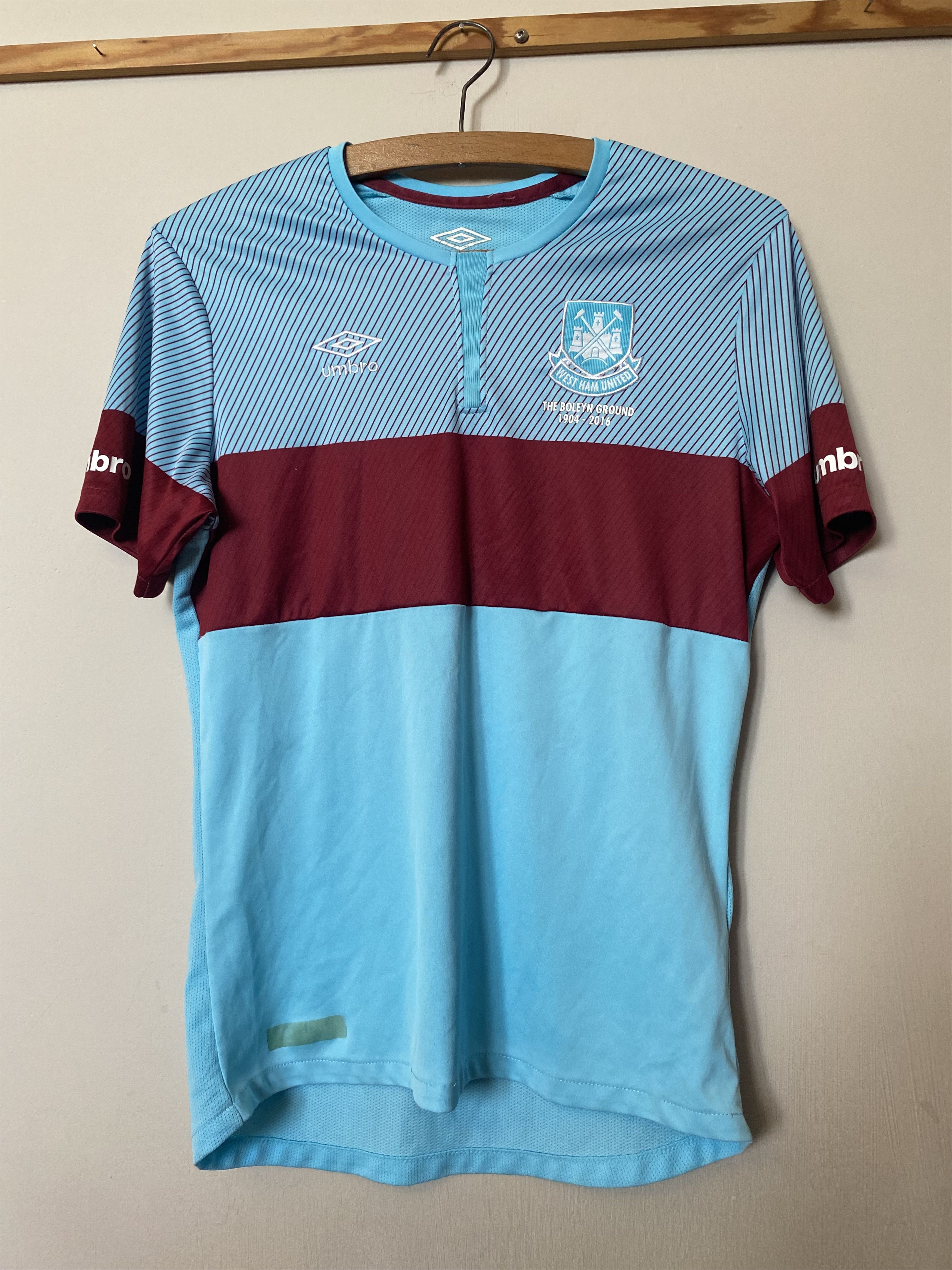 Umbro WEST HAM UNITED F.C. 2015 - 2016 - Umbro - kids - UNIQUE Size US XS / EU 42 / 0 - 1 Thumbnail