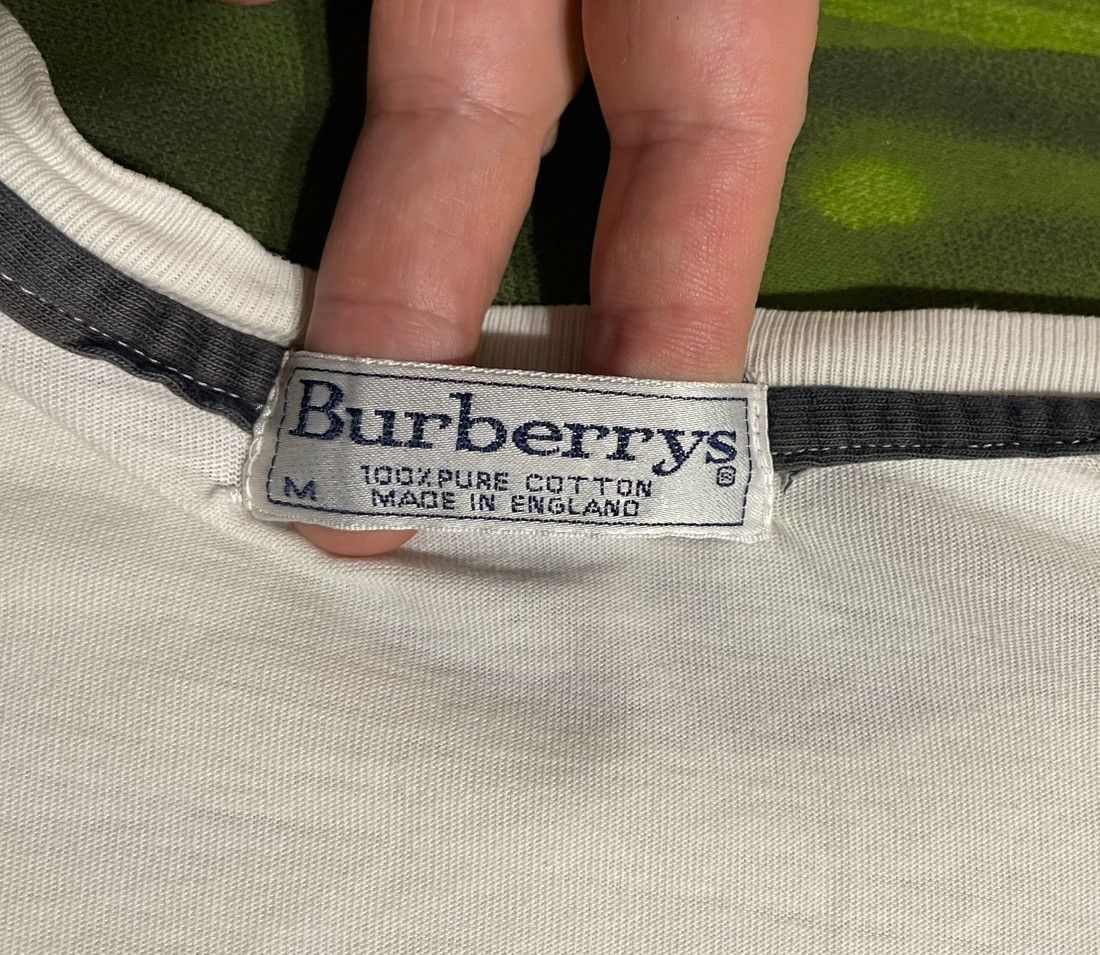 Burberry Burberry t shirt size M vintage Size US M / EU 48-50 / 2 - 6 Thumbnail