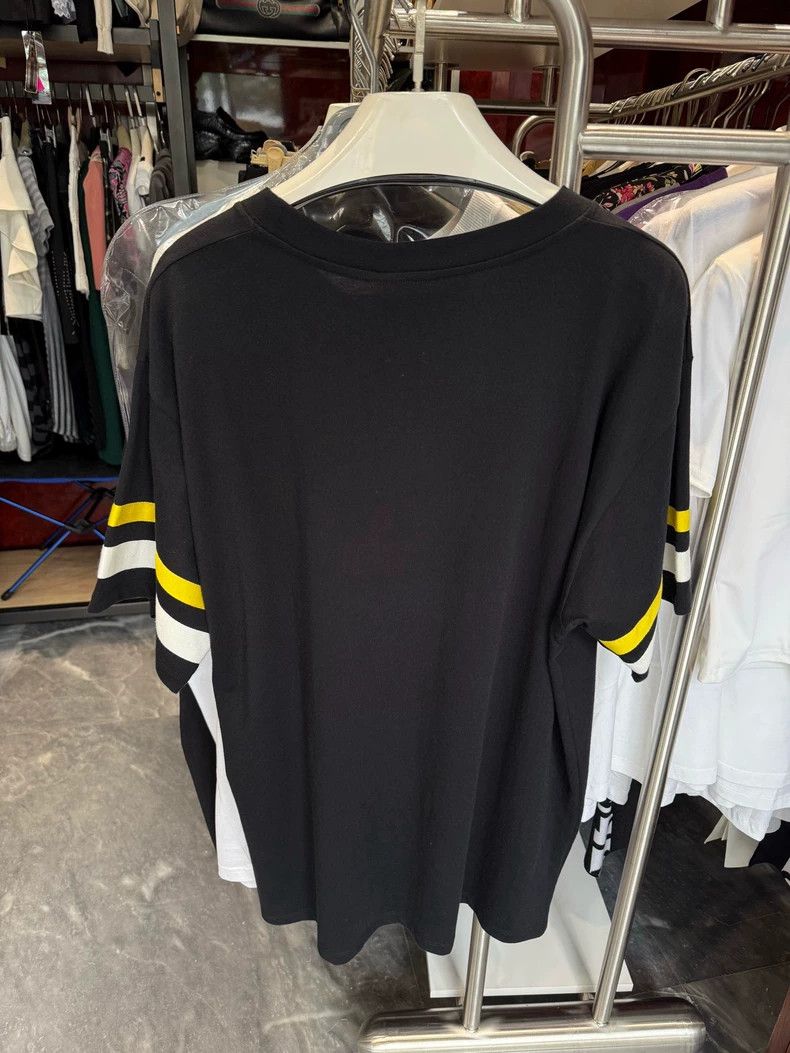 Gucci Gucci Popular T-shirts Size US XL / EU 56 / 4 - 2 Thumbnail