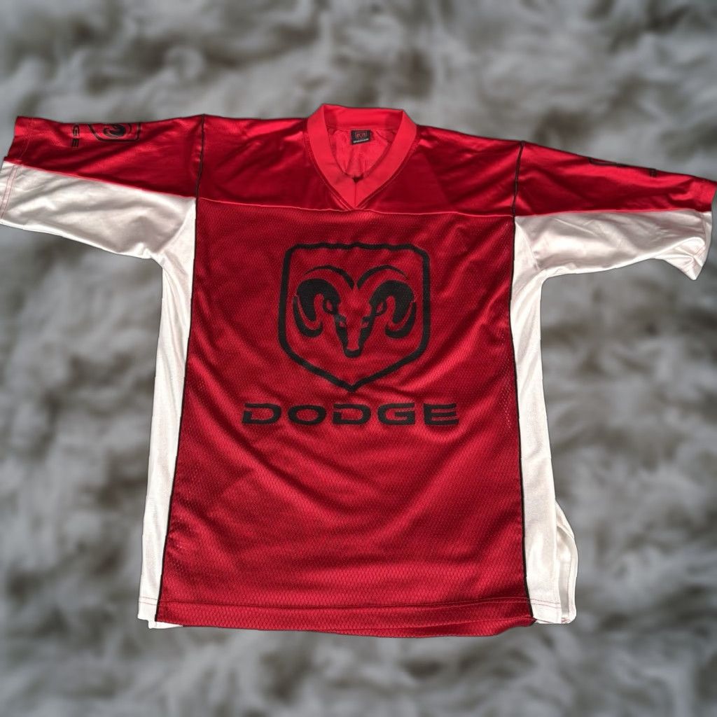 Vintage VINTAGE Dodge Hemi Football Jersey Mens L Shirt Oversized Graphic Print Red 2004 Y2K Football Mens L Size US L / EU 52-54 / 3 - 1 Thumbnail