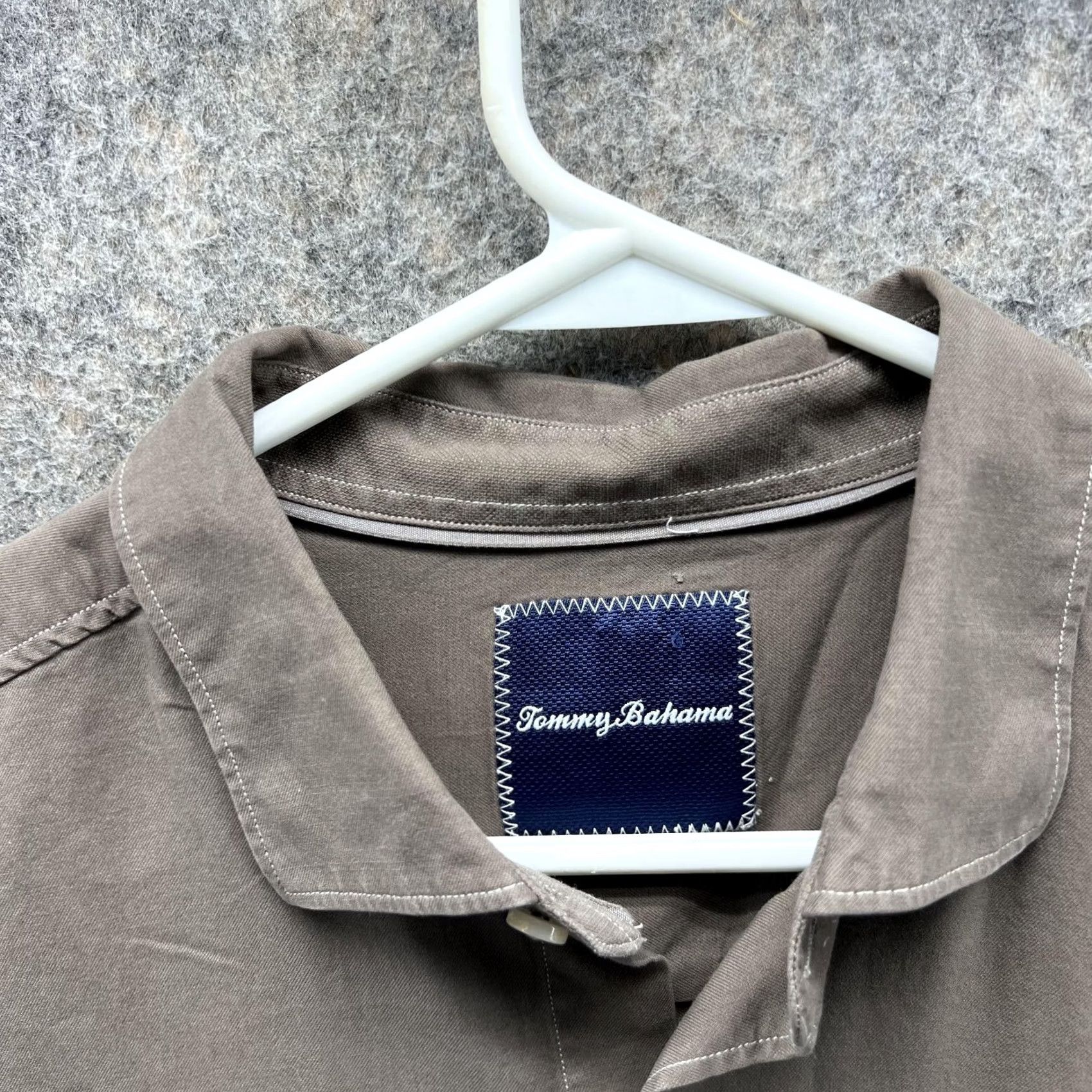 Tommy Bahama Tommy Bahama Shirt Men Medium Beige Silk Cotton Button-Down Casual Dresswear 42 Chest Regular Long Sleeve Size US M / EU 48-50 / 2 - 5 Thumbnail