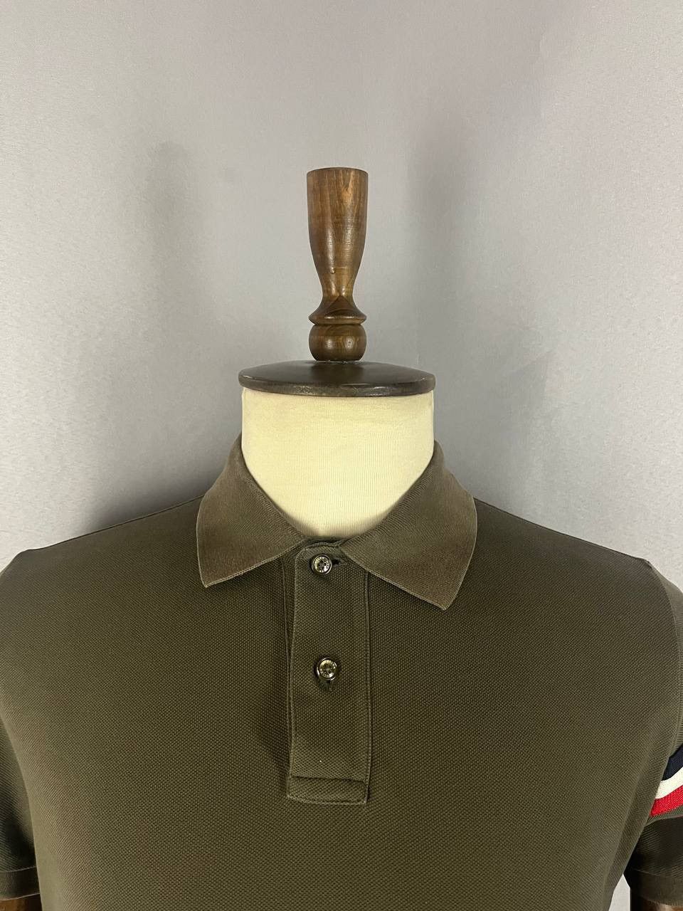 Moncler Moncler Polo Brown Tee T Shirt Size US L / EU 52-54 / 3 - 3 Thumbnail