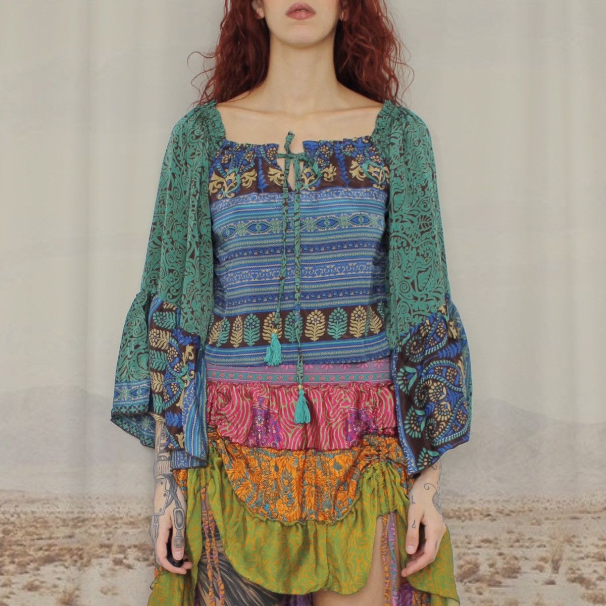 Vintage 🦋BELL SLEEVES TOP🦋 Size S / US 4 / IT 40 - 2 Thumbnail