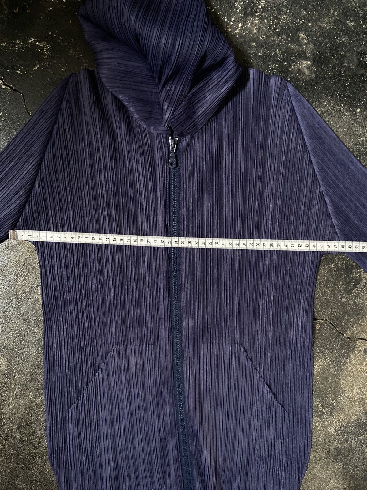 Pleats Please Issey Miyake Pleats Please Zipper Hoodie Size M / US 6-8 / IT 42-44 - 13 Thumbnail