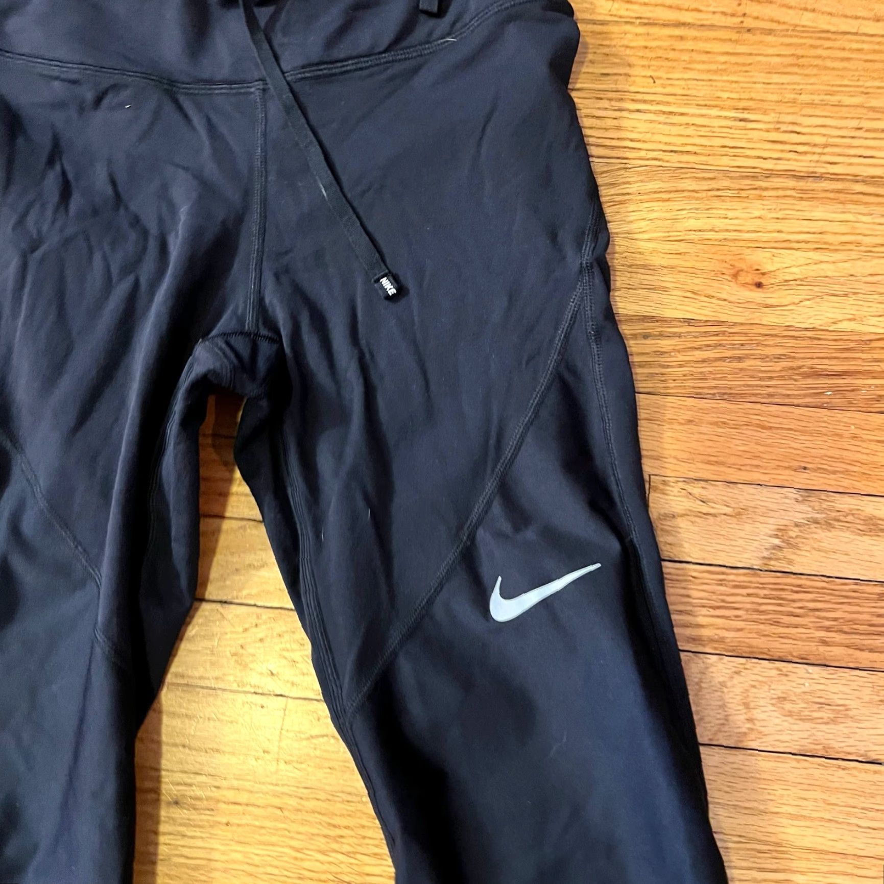 Nike VINTAGE Nike Shield Leggings Womens XS Epic Lux Running Tight AQ8059 Black Size 26" / US 2 / IT 38 - 2 Thumbnail