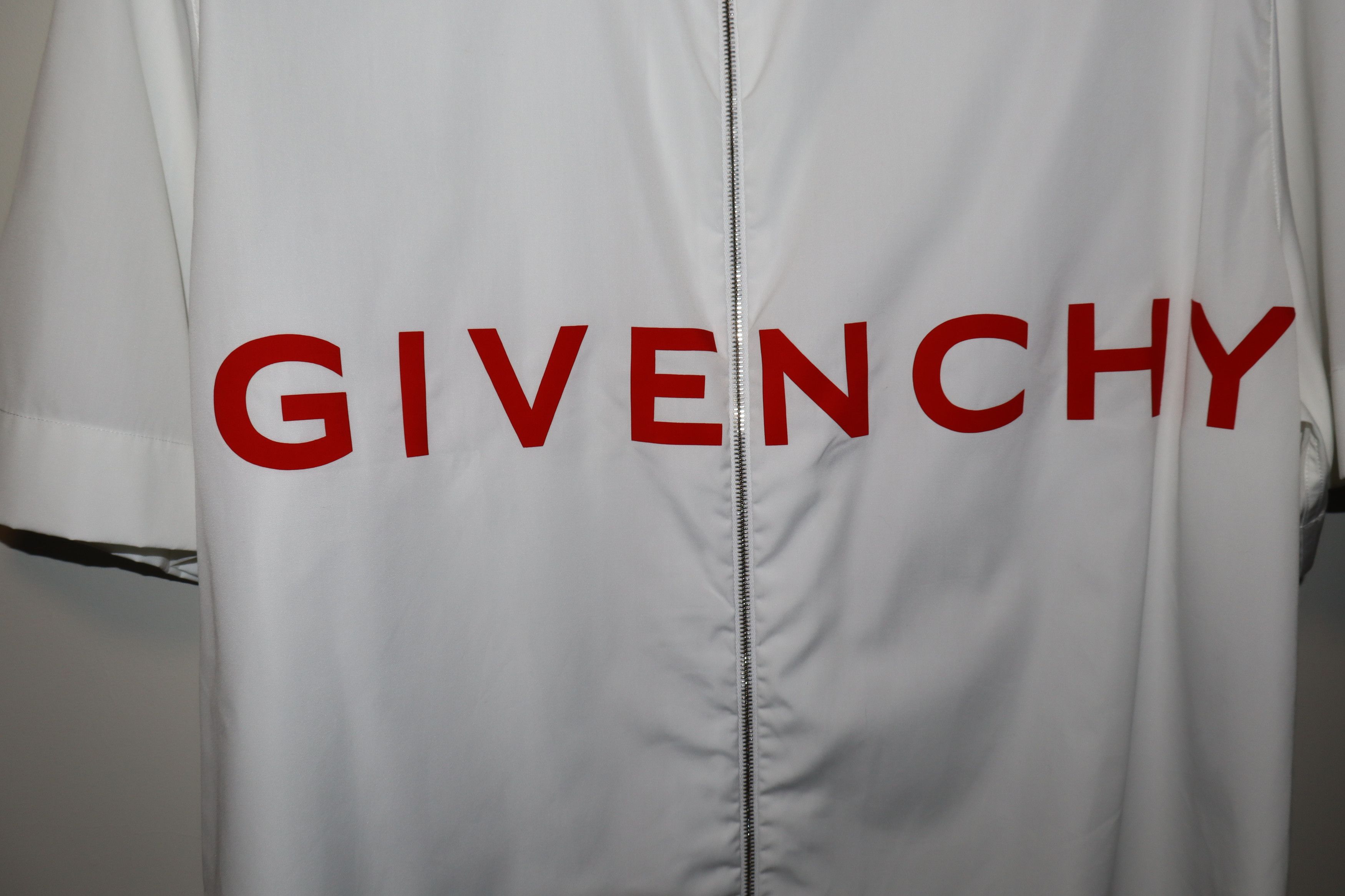 Givenchy Zip logo shirt Size US S / EU 44-46 / 1 - 4 Thumbnail