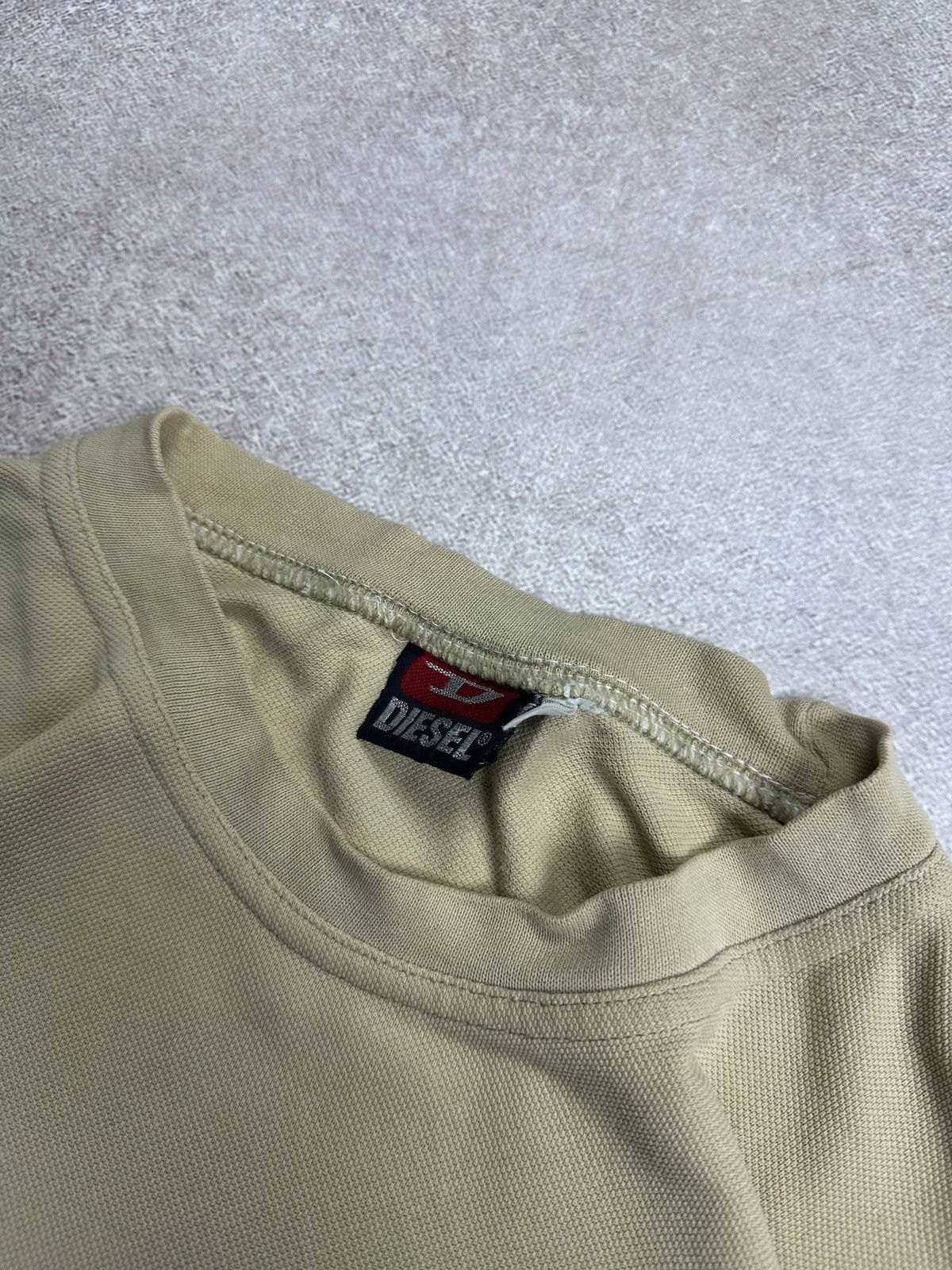 Diesel Vintage 90s Diesel Big Logo Spellout T-shirt L Size US L / EU 52-54 / 3 - 3 Thumbnail