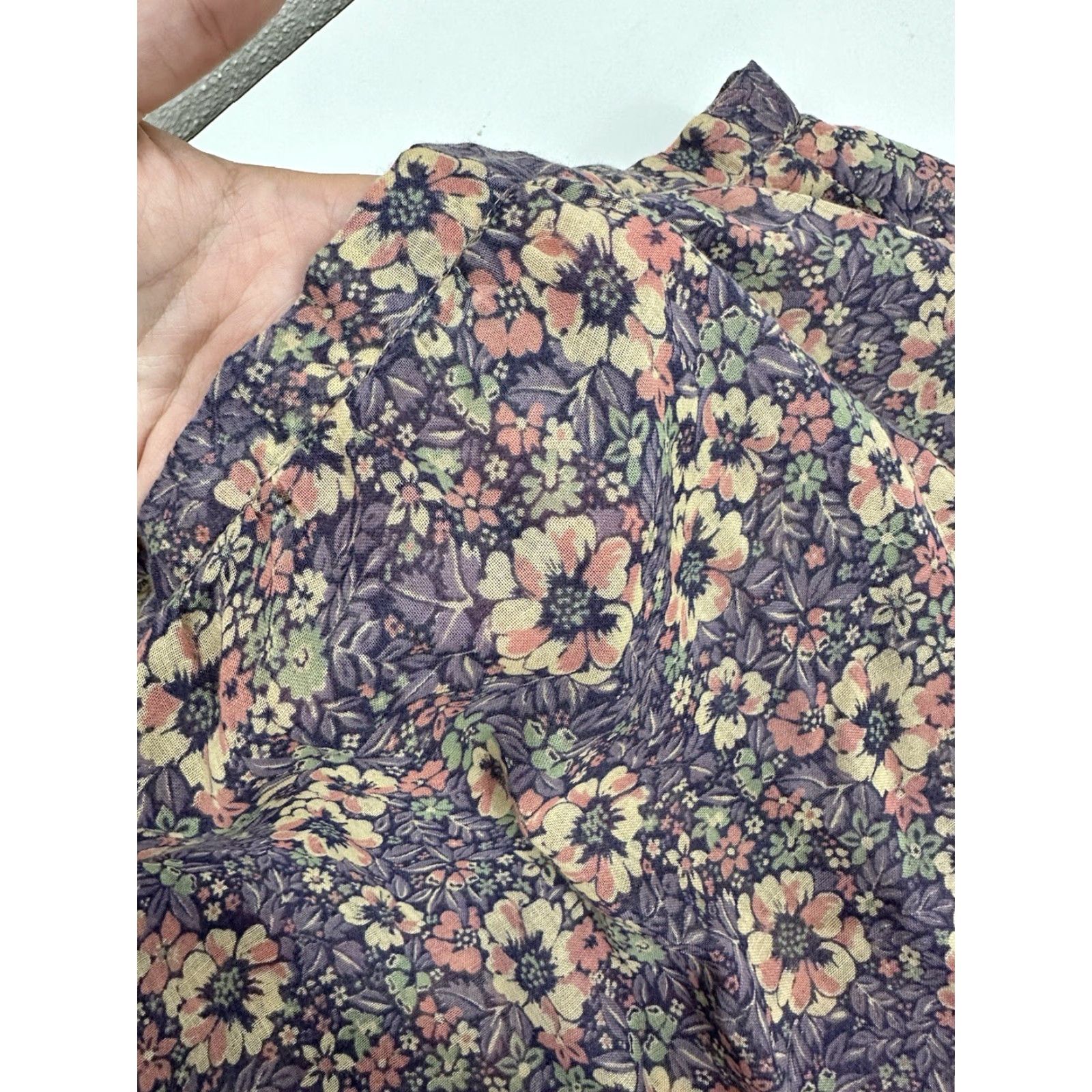 Vintage VINTAGE Jody T of California Womens Skirt Midi Purple Floral 13 Size 13 Cotton Polyester Buttons Zipper Pockets 80s 90s Beach Womens Size 34" / US 12 / IT 48 - 2 Thumbnail