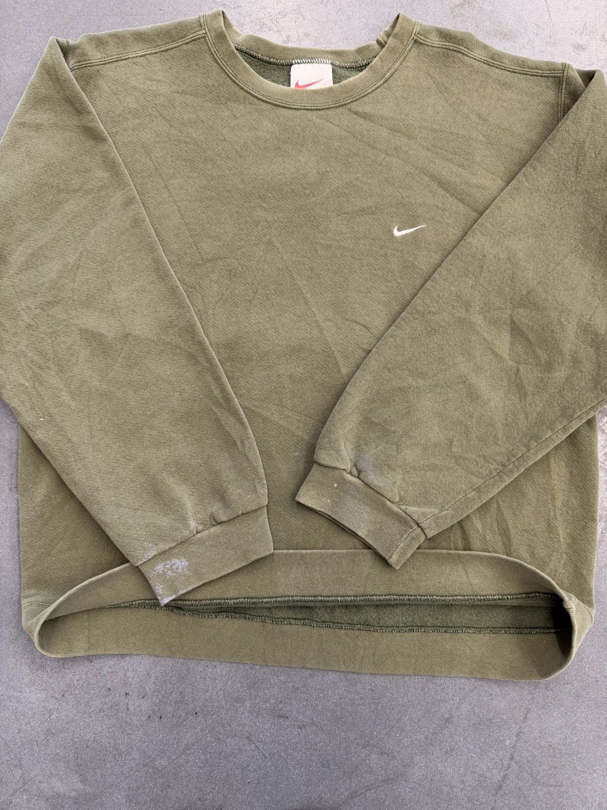 Nike 90’s Vintage Nike Embroidered Swoosh Olive Crewneck Size US L / EU 52-54 / 3 - 3 Thumbnail