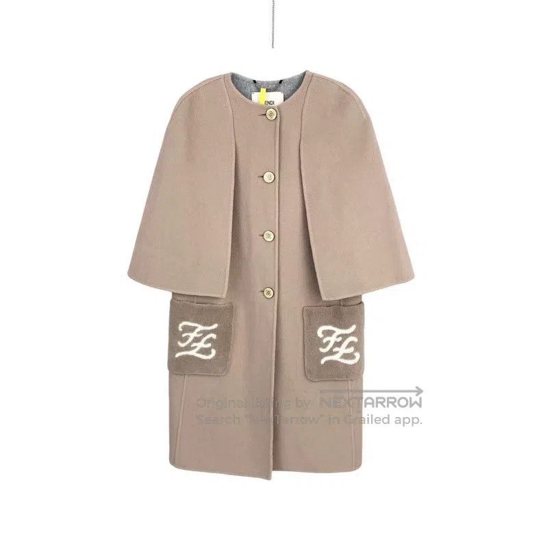 Fendi Fendi Wool cape poncho coat Size XS / US 0-2 / IT 36-38 - 1 Thumbnail
