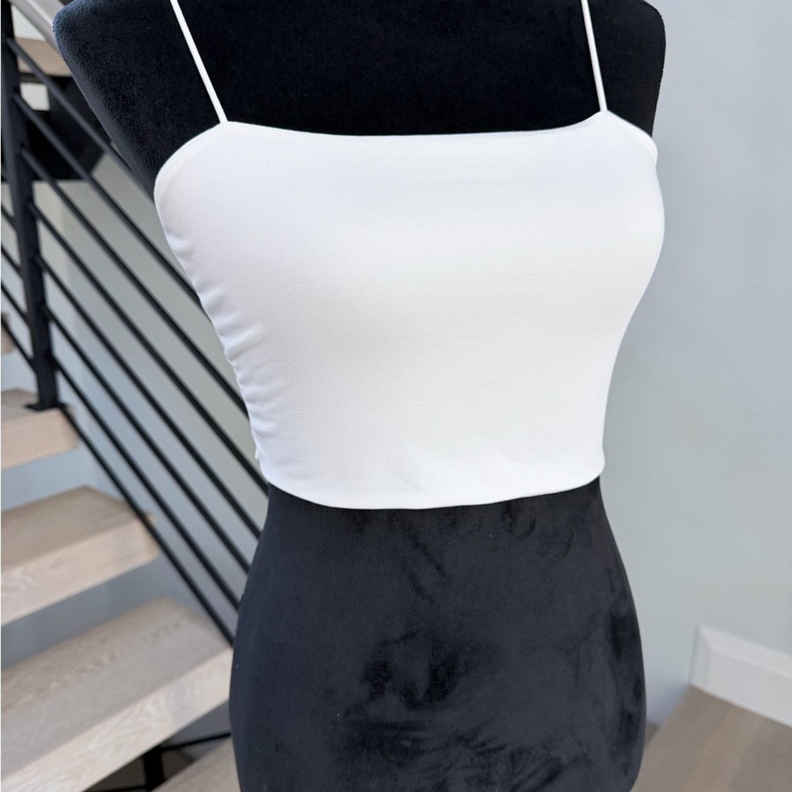 Other New Y2K Casual White Spaghetti Strap Crop Top size XS/S Size S / US 4 / IT 40 - 6 Thumbnail