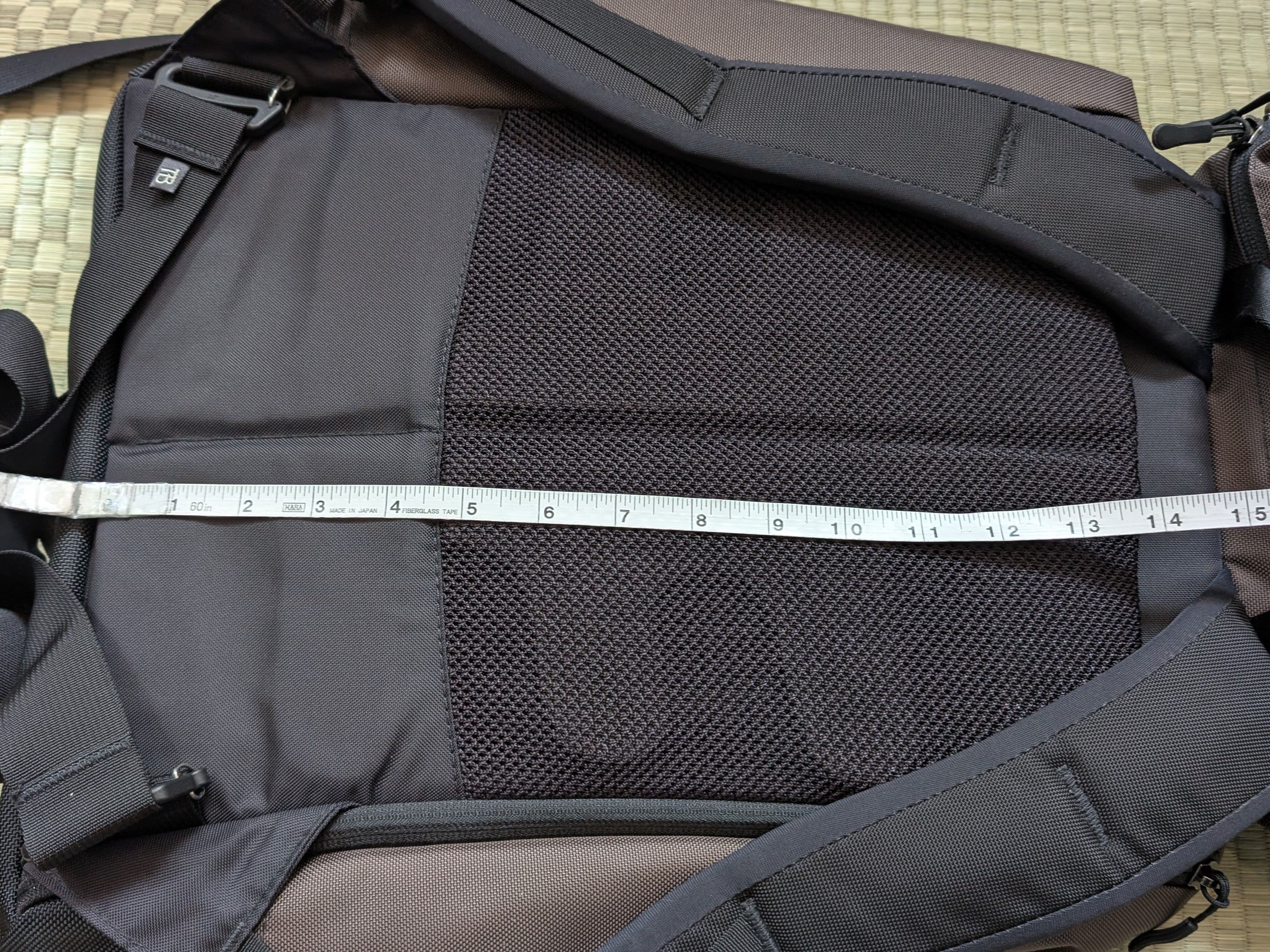 Tom Bihn RARE Tom Bihn Design Lab Shadow Guide Pack 23L Ursa Brown Size ONE SIZE - 16 Thumbnail