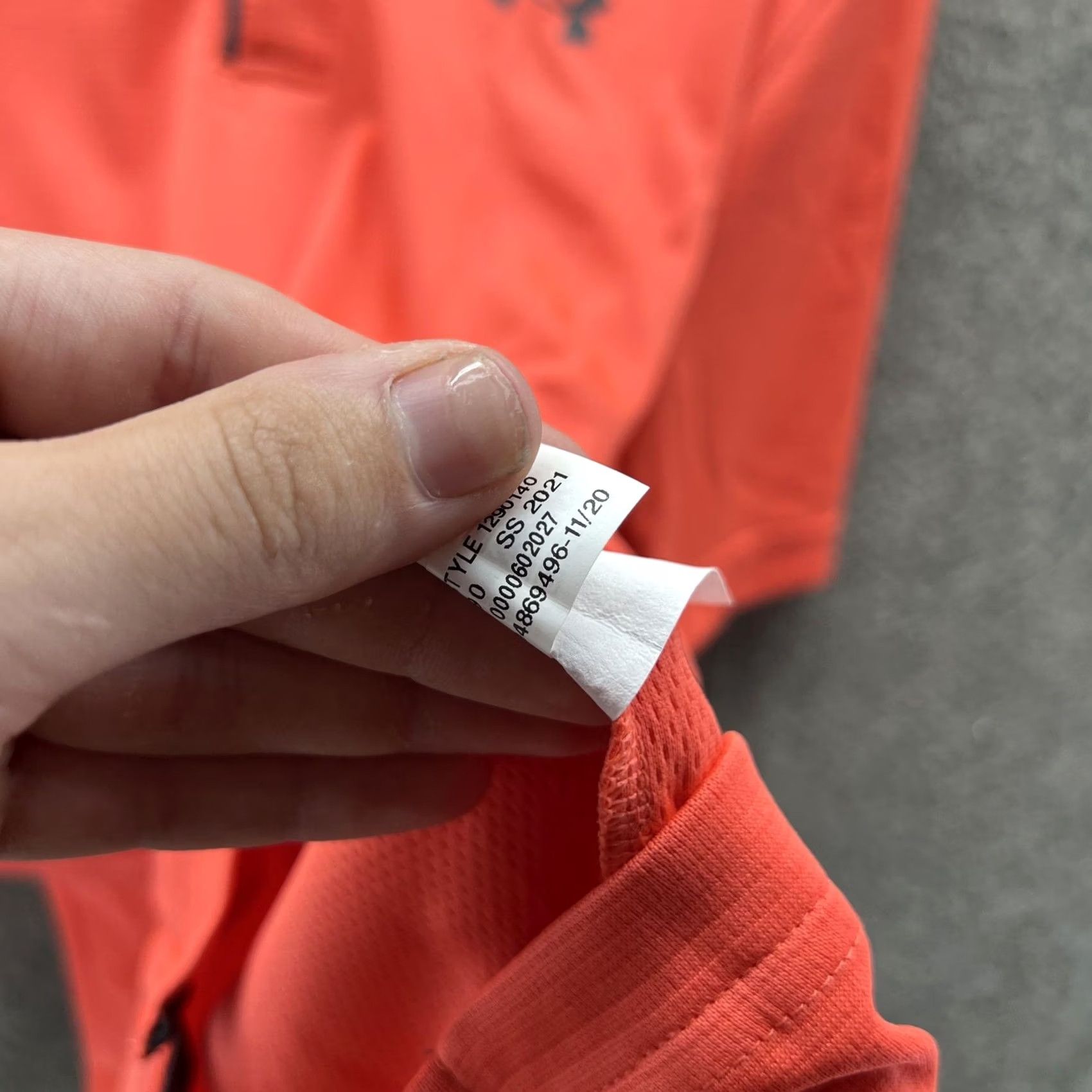 Under Armour Under Armour HeatGear Polo Shirt Mens Medium Orange Solid Golf Performance Size US M / EU 48-50 / 2 - 5 Thumbnail