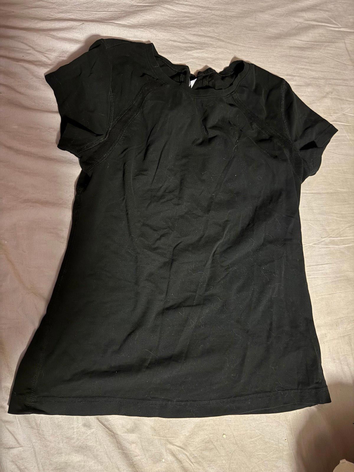Designer Women’s Large Black T Shirt Size L / US 10 / IT 46 - 1 Thumbnail