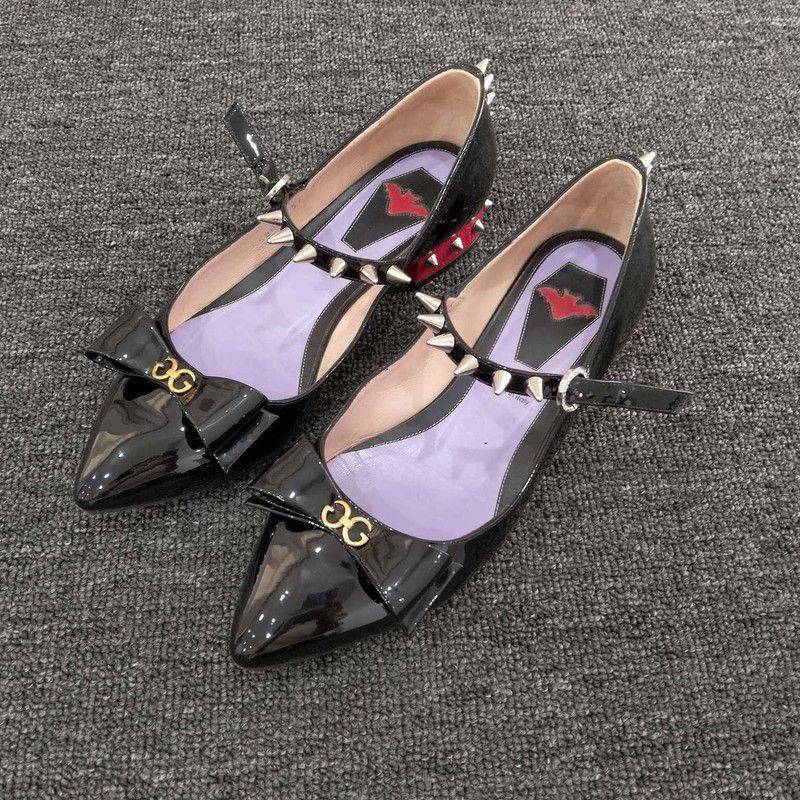 Gucci Gucci Spiked Pointed Toe Casual Flats Size US 6.5 / EU 39-40 - 1 Thumbnail