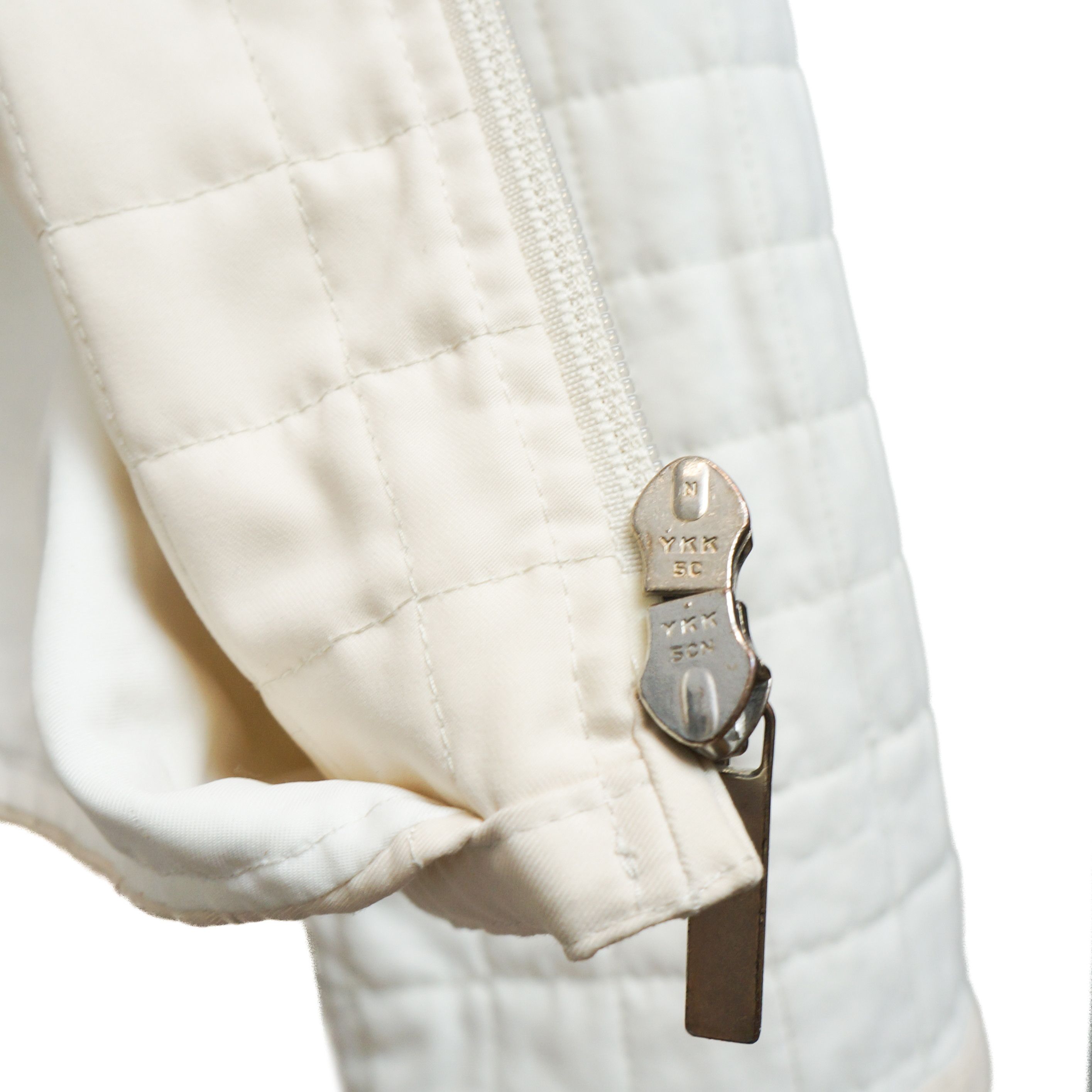 Burberry BURBERRY Quilted Women Jacket White Cream Vintage 90s 00s Size S / US 4 / IT 40 - 8 Thumbnail
