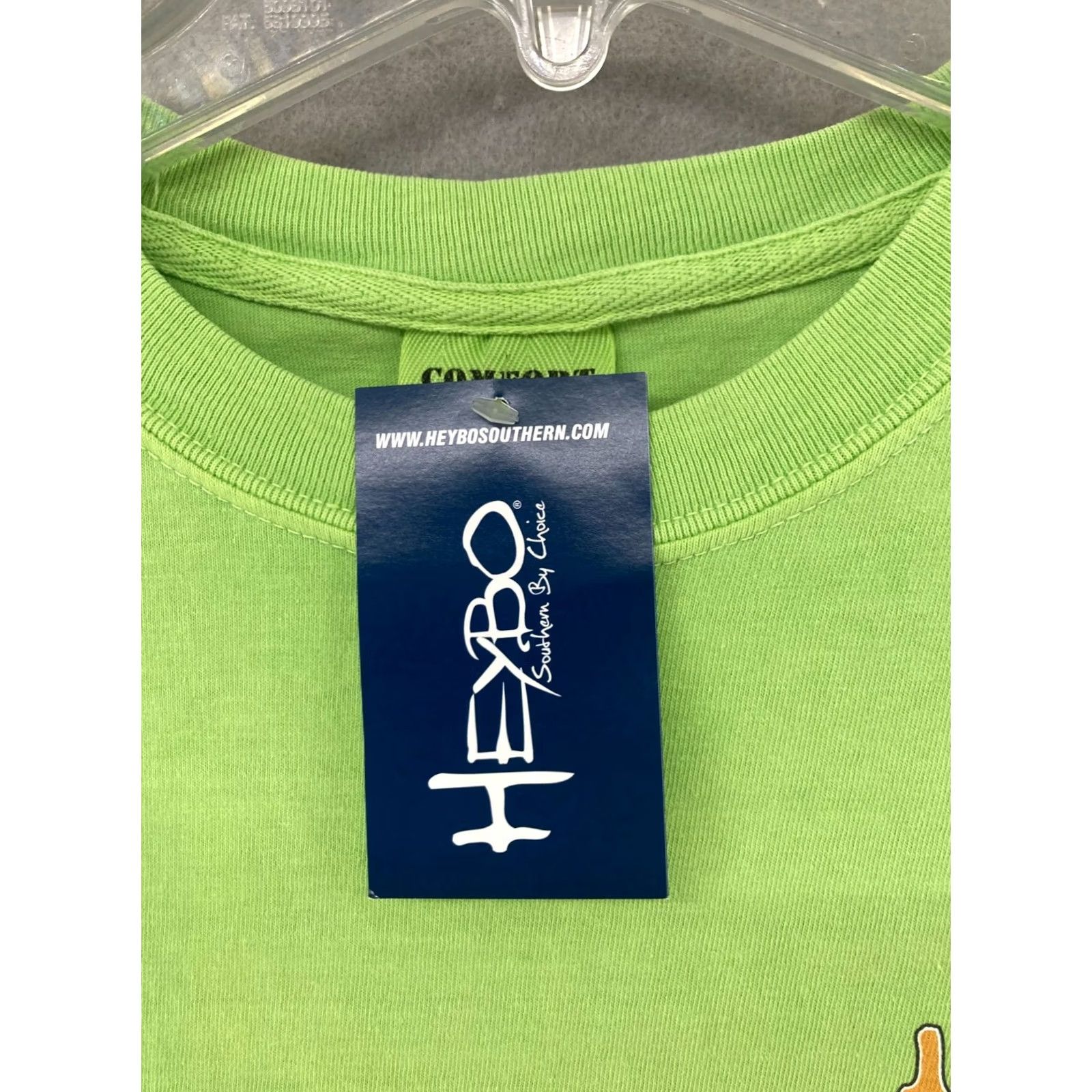 Vintage HeyBo Mens T-Shirt Small Green Fish Getting Tail Graphic Print Crew Neck SS Shirt Size US S / EU 44-46 / 1 - 5 Thumbnail