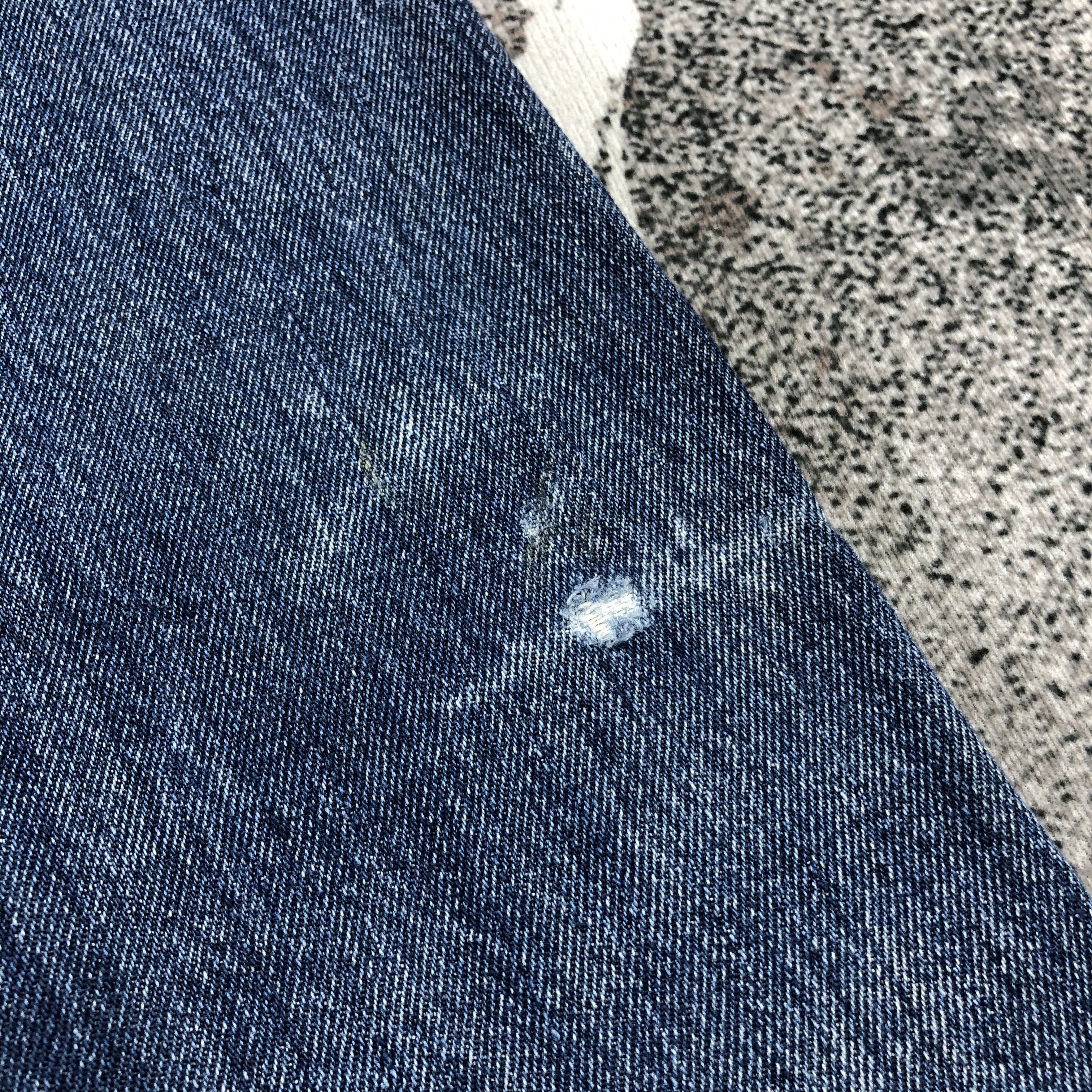 Levi's Vintage Levis 501 Jeans Blue Wash Denim KJ937 Size US 34 / EU 50 - 8 Thumbnail