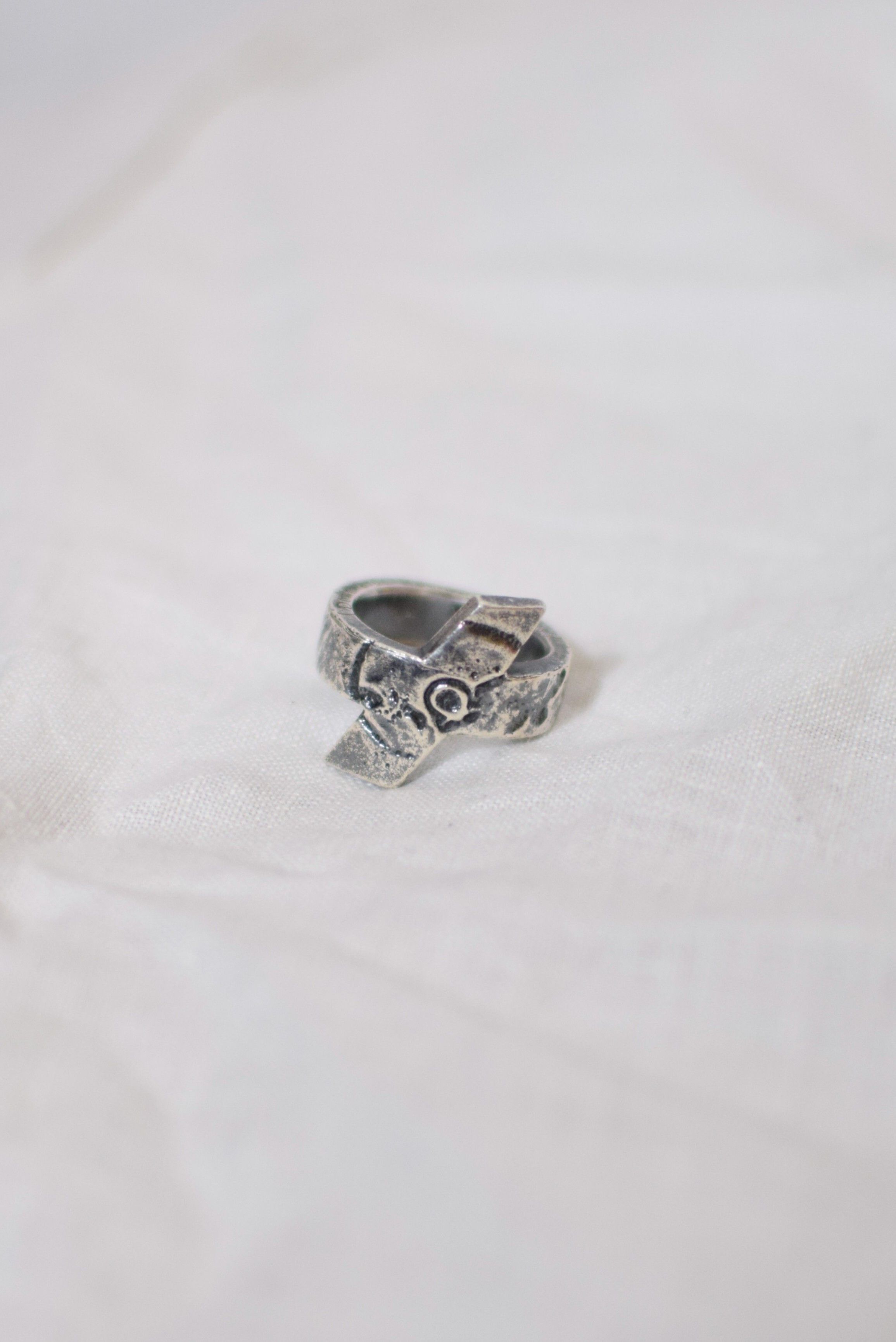 Julius FINAL DROP - Julius SS17 Knives Cross Ring - 577ACU10 Size ONE SIZE - 2 Thumbnail