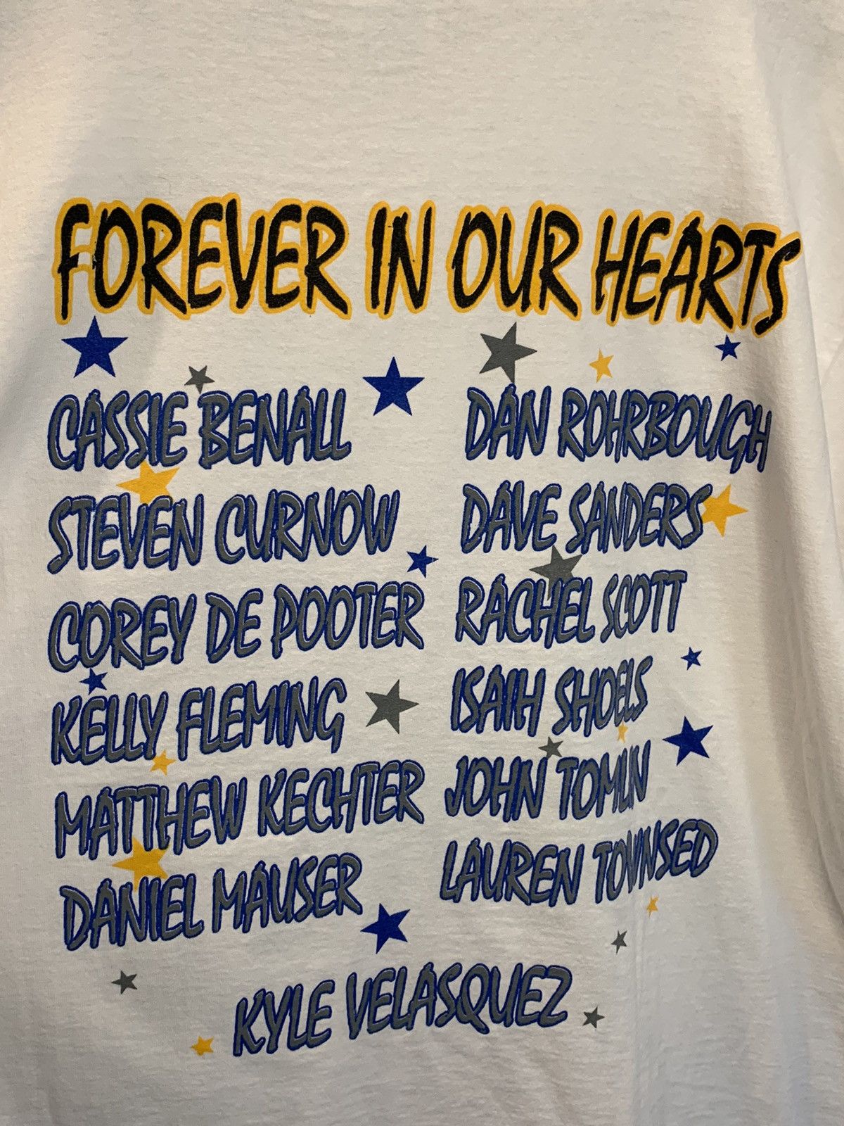 Other × Vintage *RARE* Vintage 1999 Columbine Shooting Memorial T-Shirt - XL Size US XL / EU 56 / 4 - 4 Thumbnail