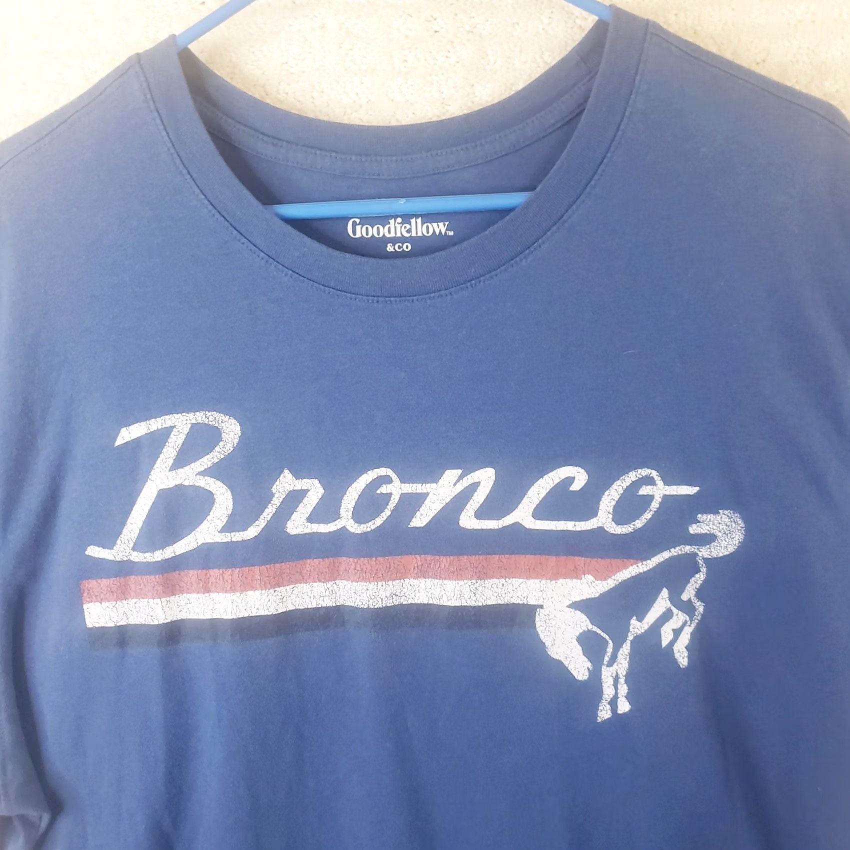 Ford VINTAGE Ford Bronco Striped Distressed Logo T-Shirt Mens XXL Blue Patriotic Size US XXL / EU 58 / 5 - 3 Thumbnail