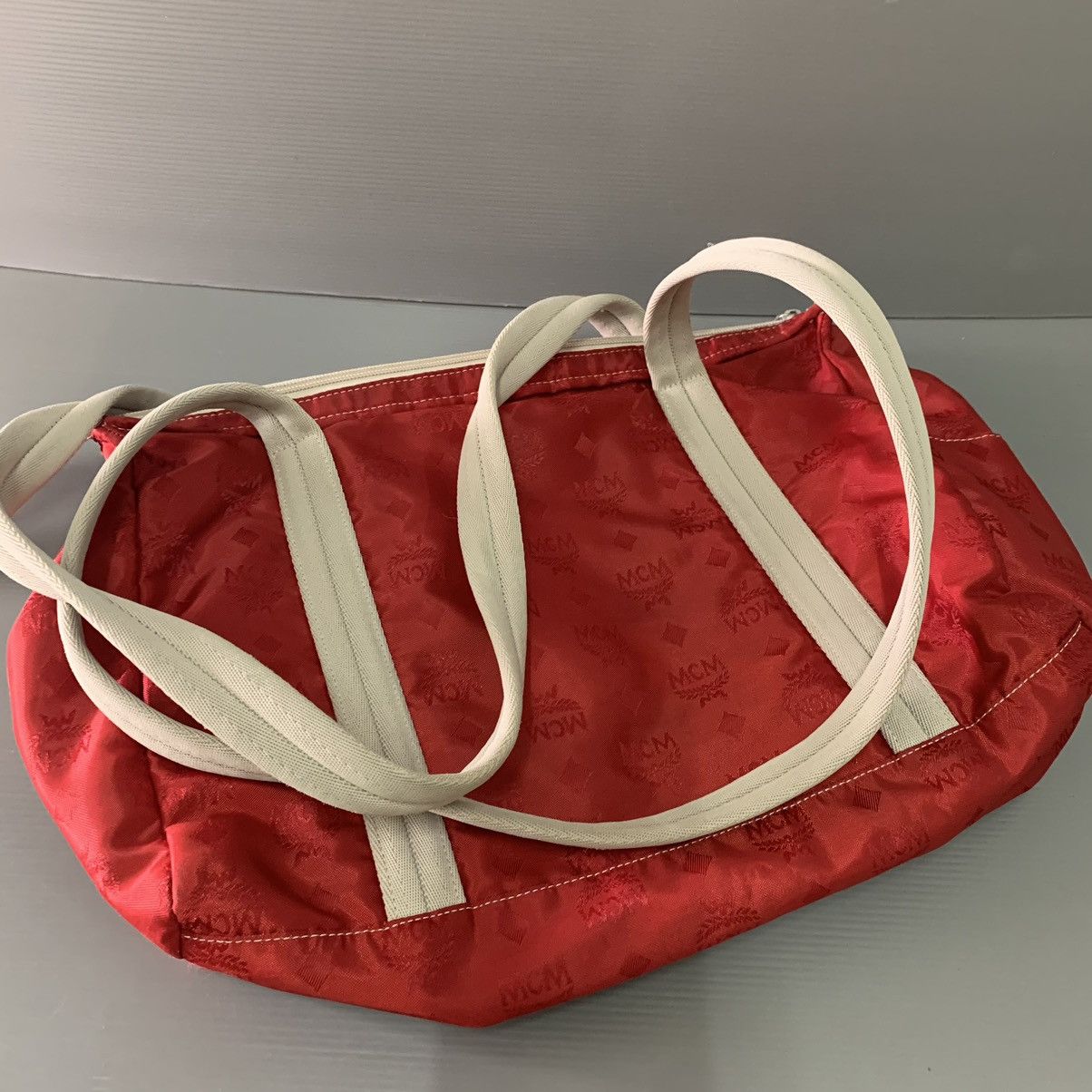 MCM MCM Red Large Shoulder Bag Size ONE SIZE - 3 Thumbnail