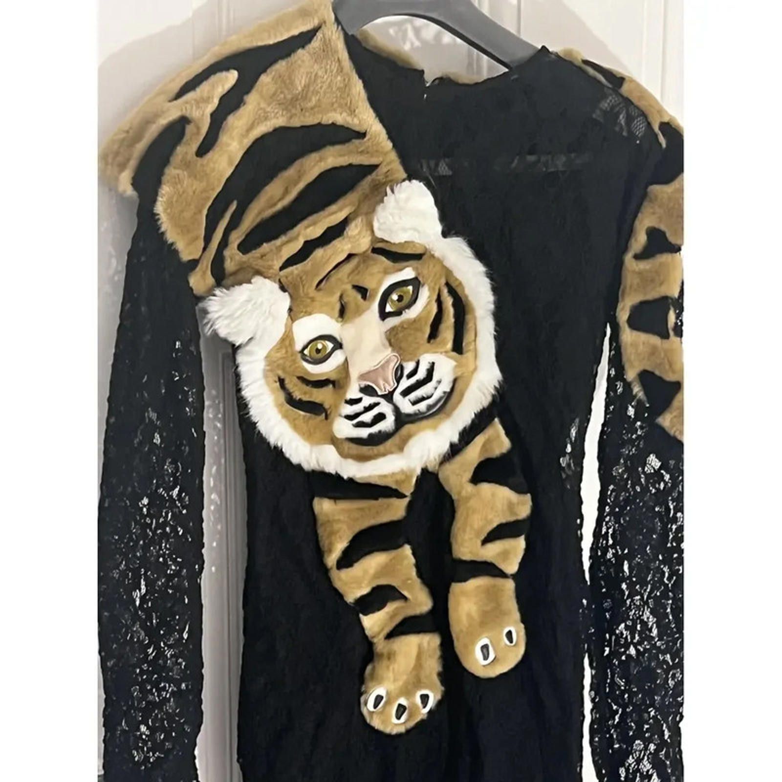 Dolce & Gabbana Dolce & Gabbana Faux Fur Tiger Black Lace Dress 40 uk 8 Size S / US 4 / IT 40 - 2 Thumbnail